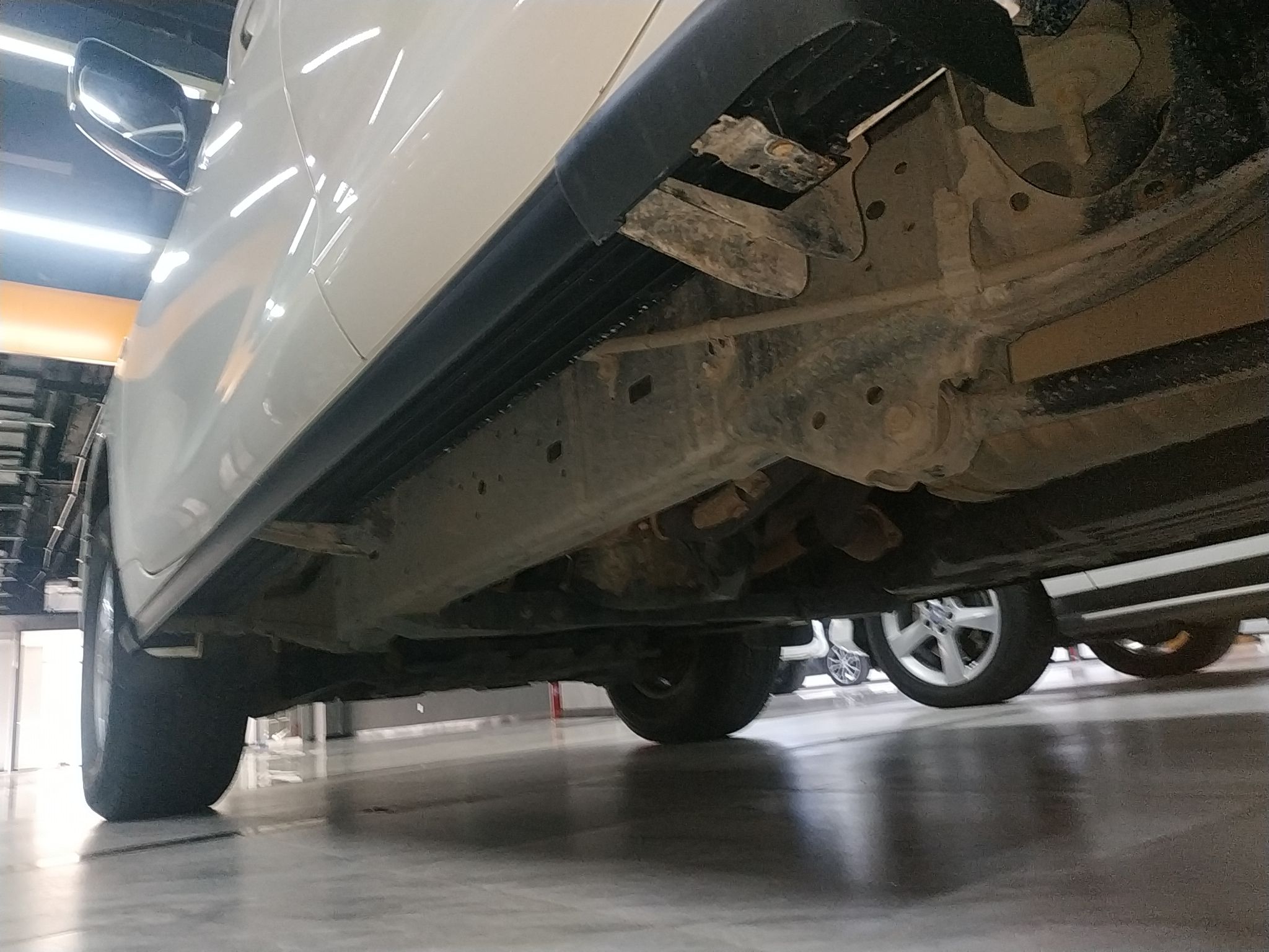 丰田 兰德酷路泽 2010款 4.0L 自动VX