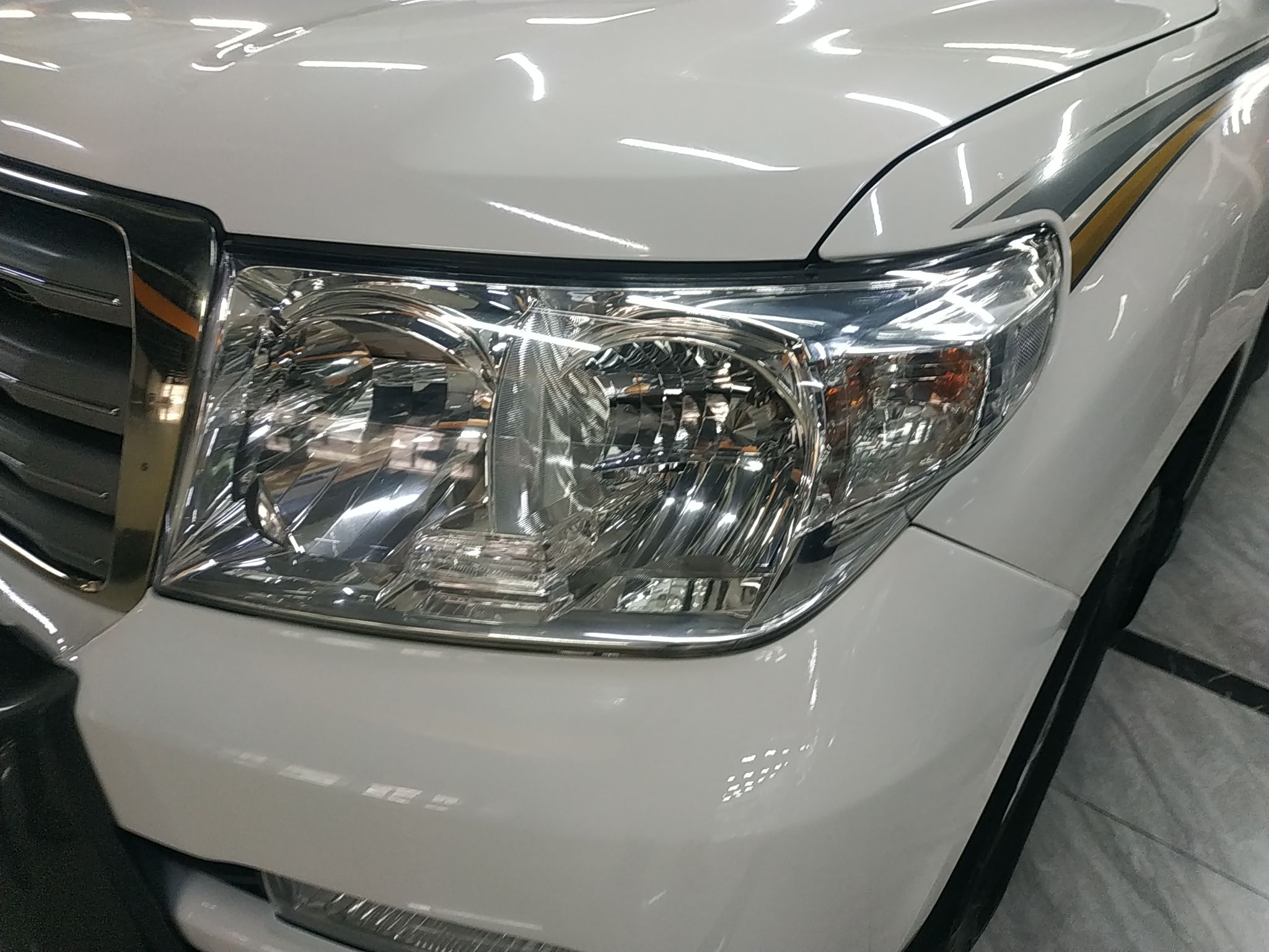 丰田 兰德酷路泽 2010款 4.0L 自动VX