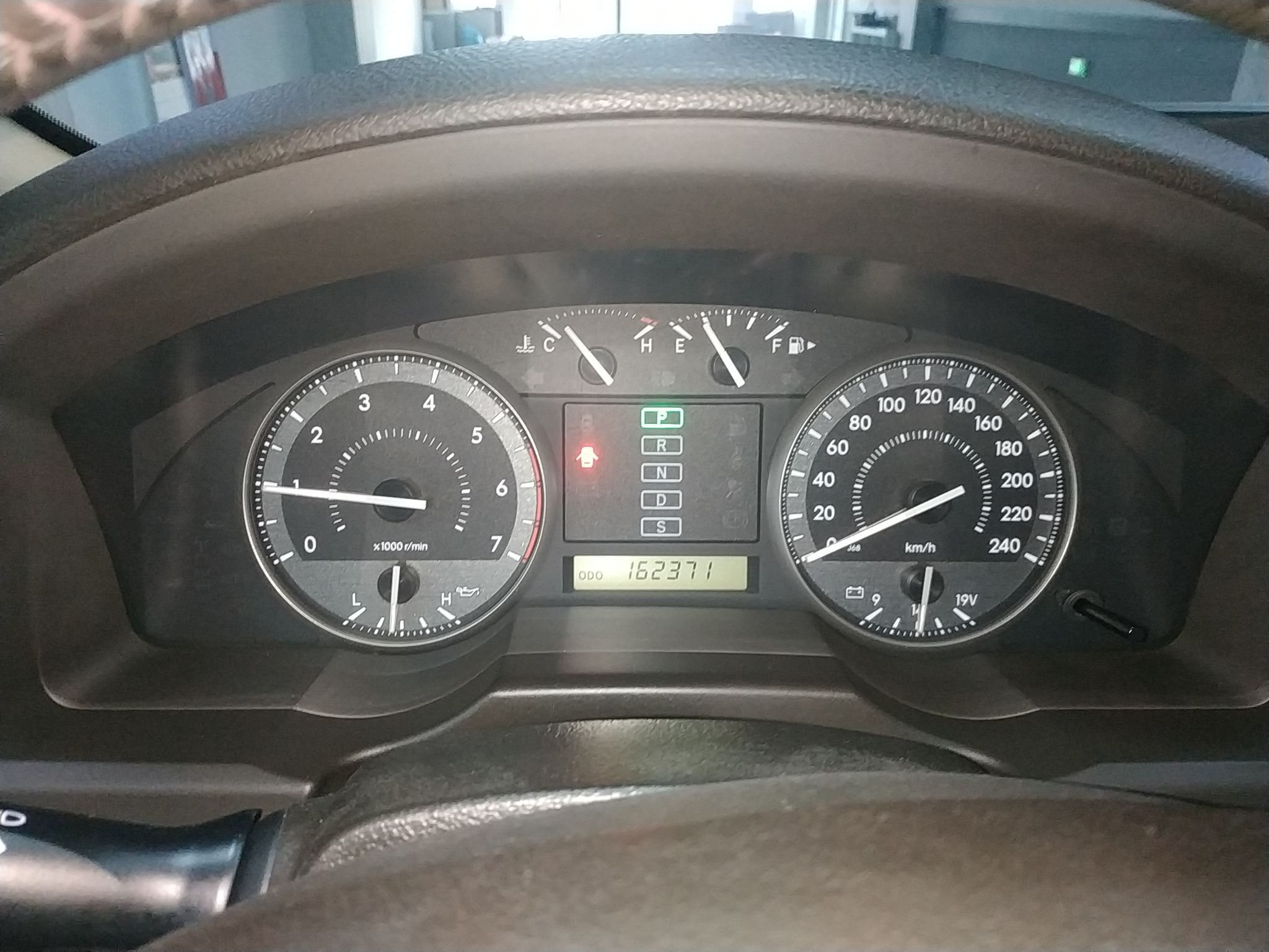 丰田 兰德酷路泽 2010款 4.0L 自动VX