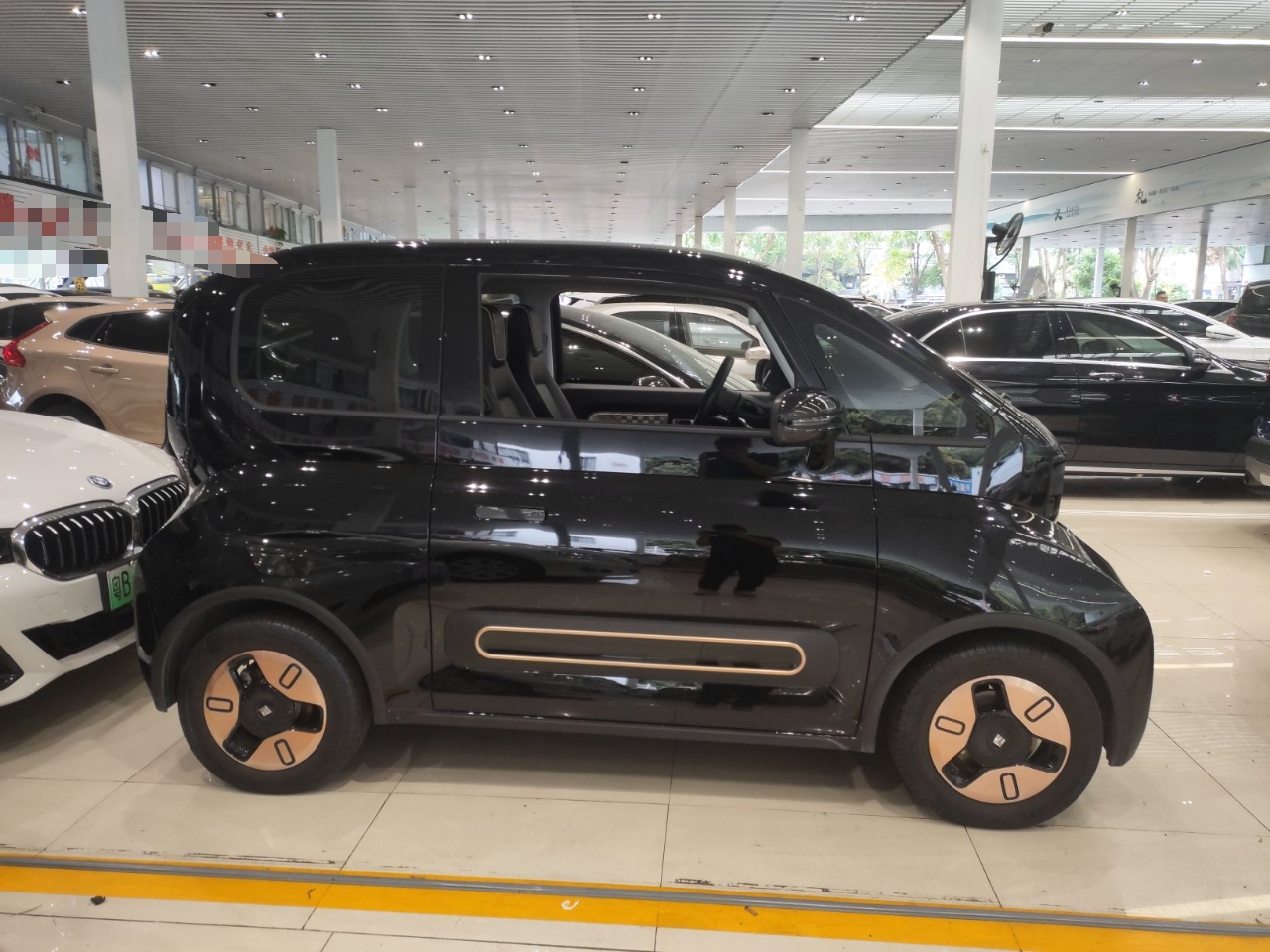 宝骏KiWi EV 2021款 艺术家 三元锂