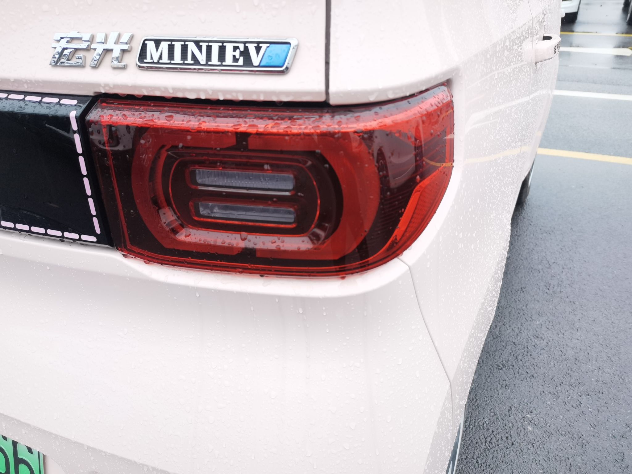 五菱汽车 宏光MINI EV 2021款 马卡龙臻享款 磷酸铁锂