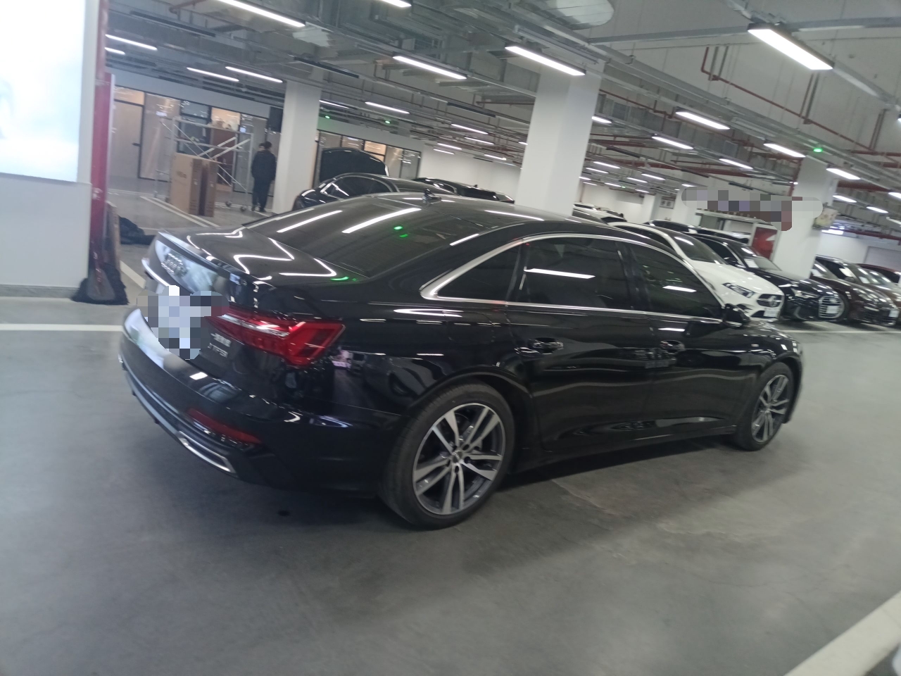 奥迪A6L 2020款 40 TFSI 豪华动感型