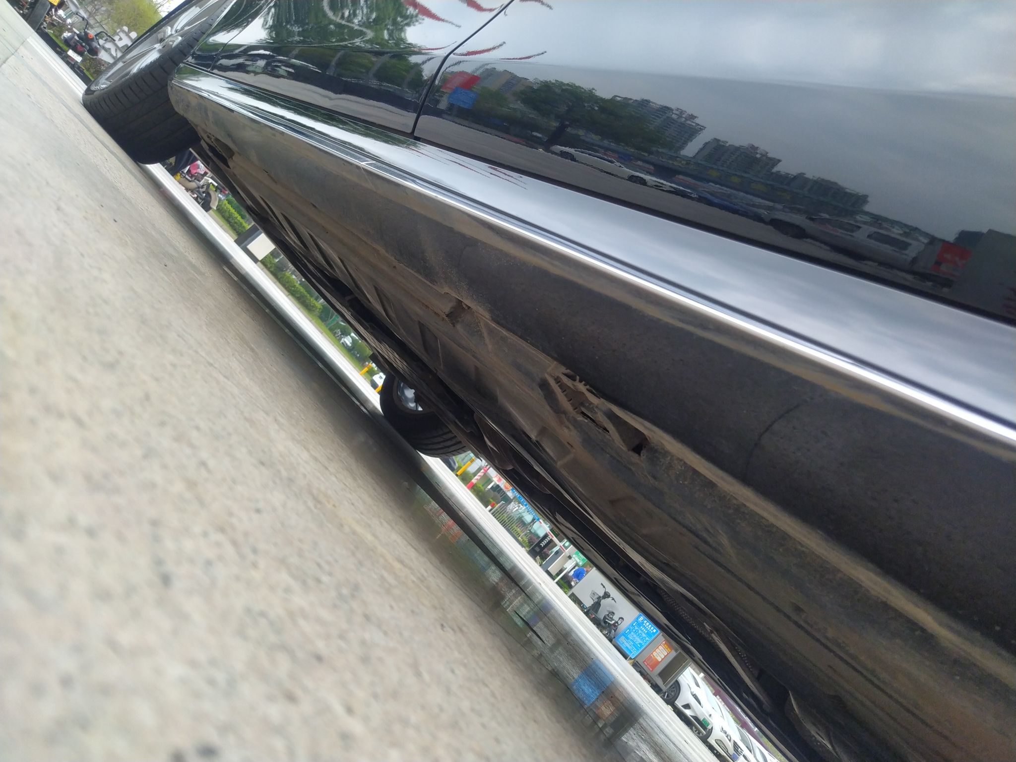 奔驰E级 2021款 E 300 L 运动豪华型