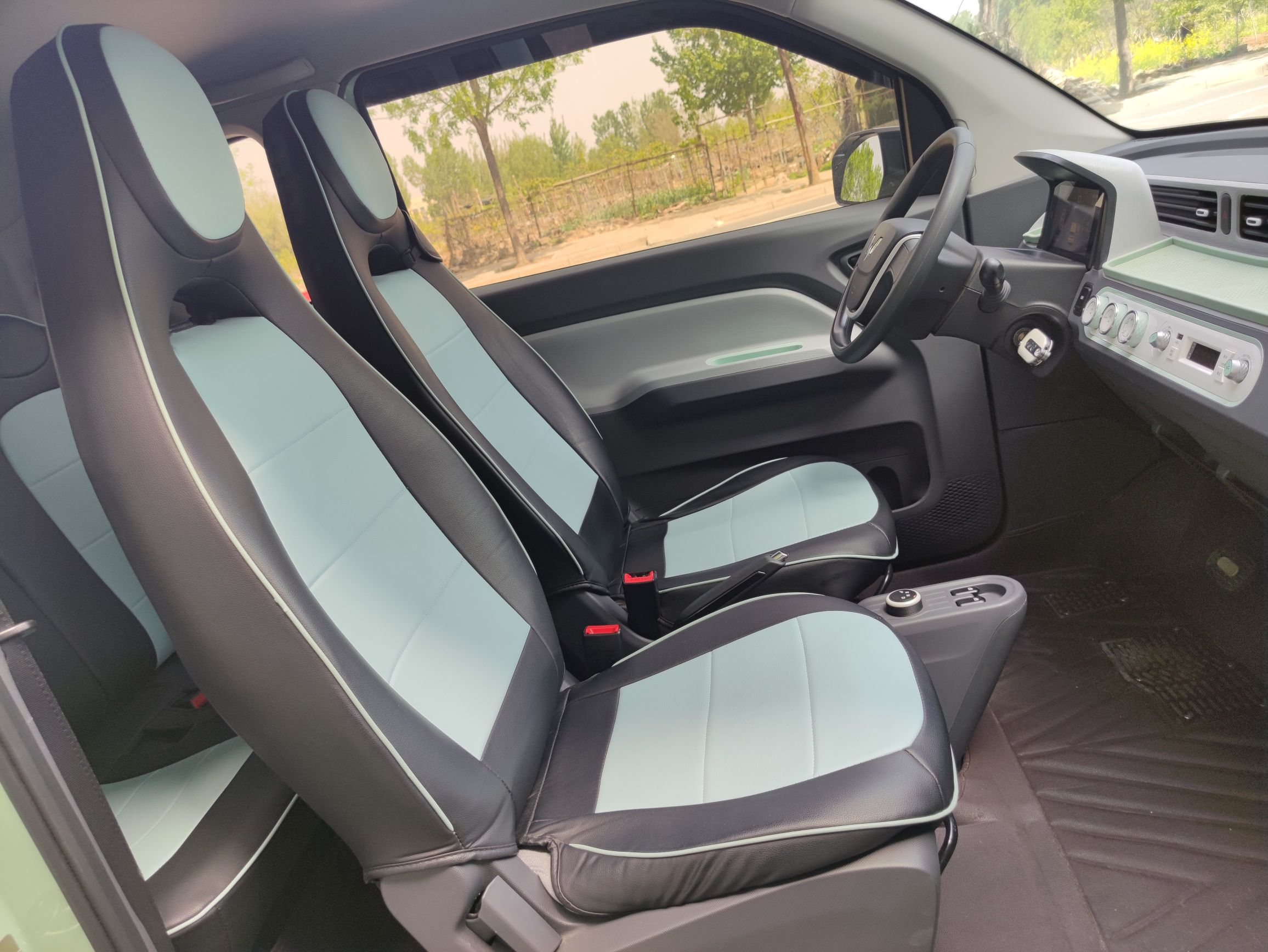 五菱汽车 宏光MINI EV 2022款 马卡龙臻享款 磷酸铁锂