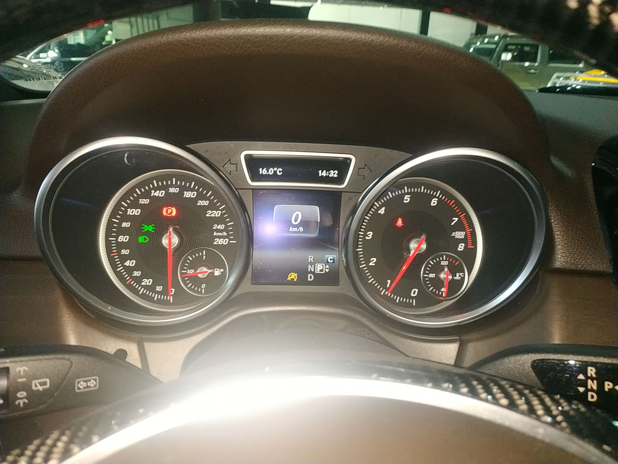 奔驰GLE级 2017款 GLE 320 4MATIC 豪华型(进口)