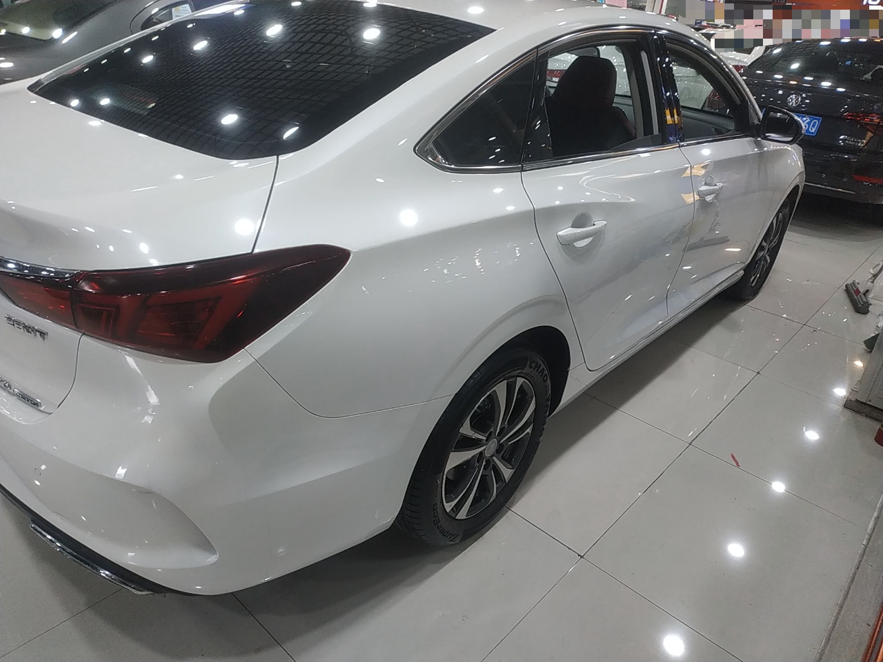 长安 逸动 2021款 PLUS 蓝鲸NE 1.4T GDI DCT尊贵型