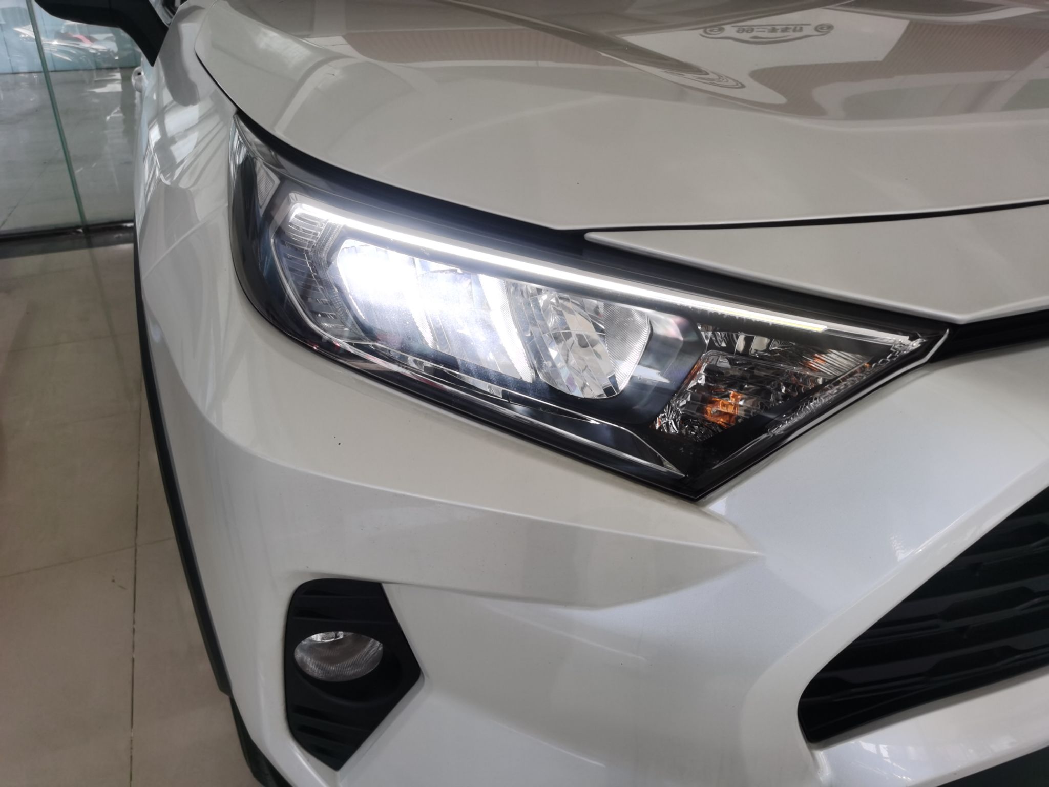 丰田 RAV4 2021款 2.0L CVT两驱风尚版