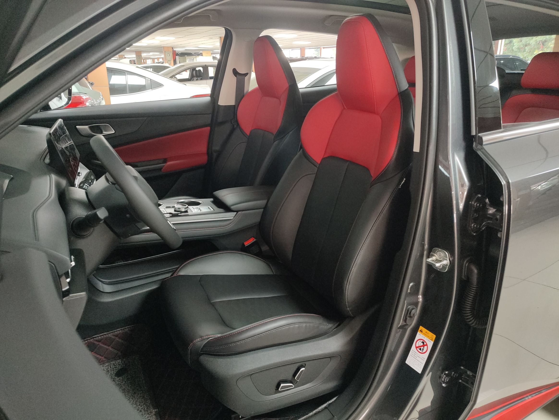 长安CS55 PLUS 2022款 第二代 1.5T DCT尊贵型