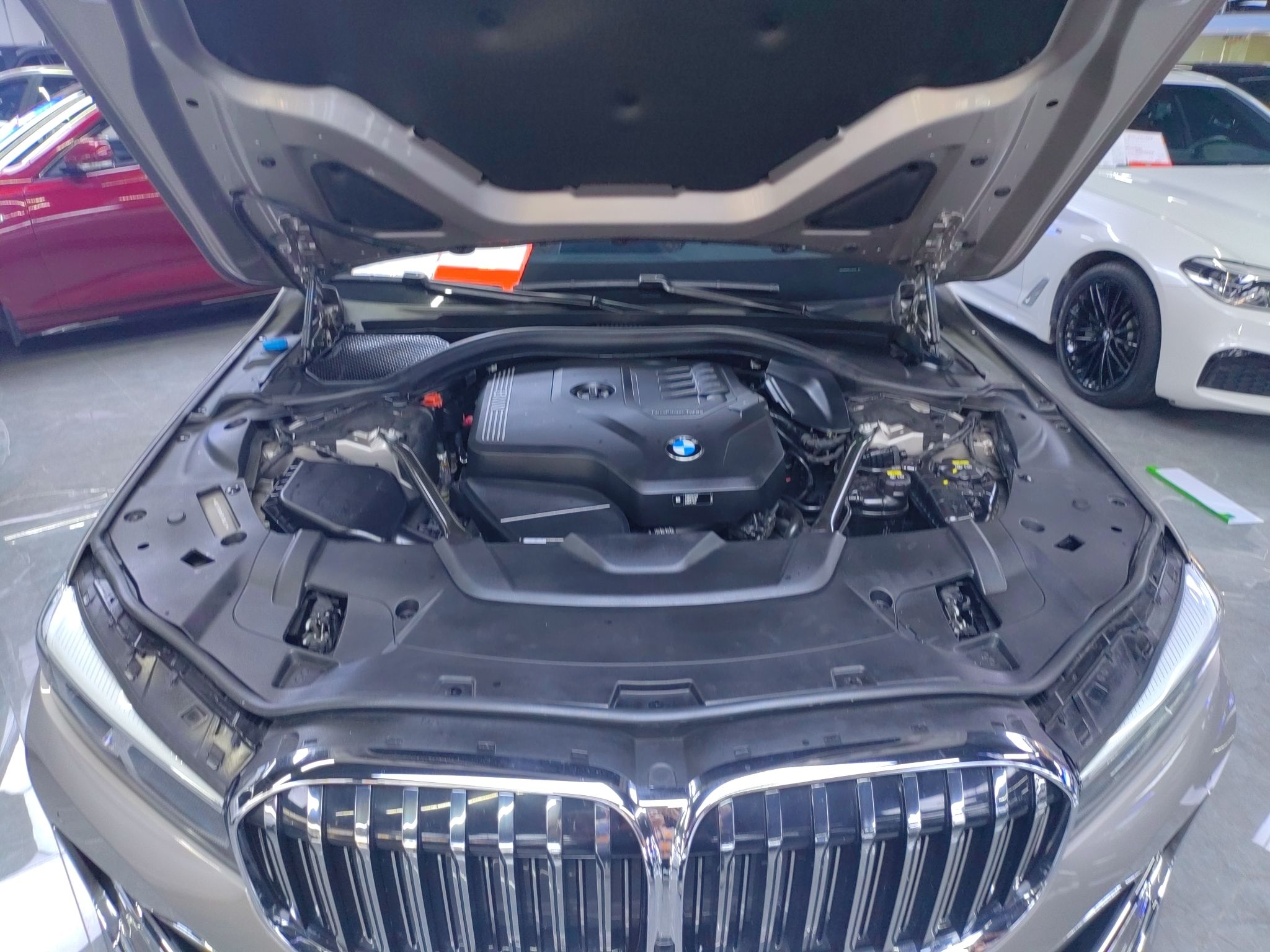 宝马7系 2019款 730Li 豪华套装(进口)