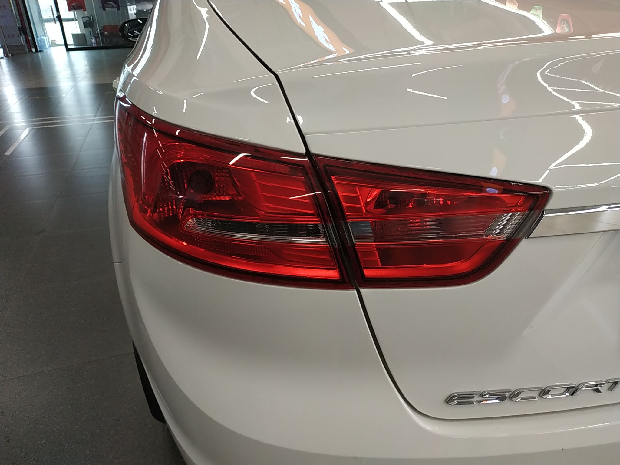 福特 福睿斯 2015款 1.5L 自动时尚型