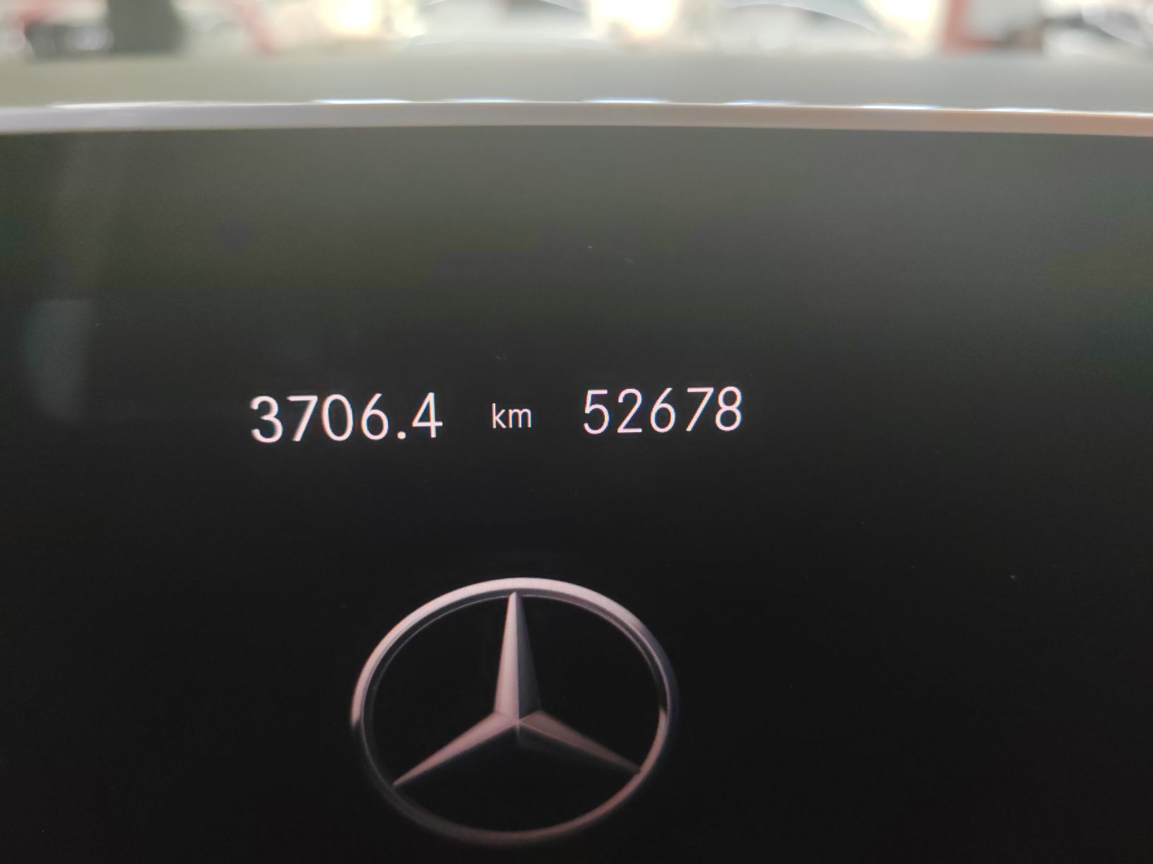 奔驰A级 2020款 改款 A 200 L 运动轿车动感型