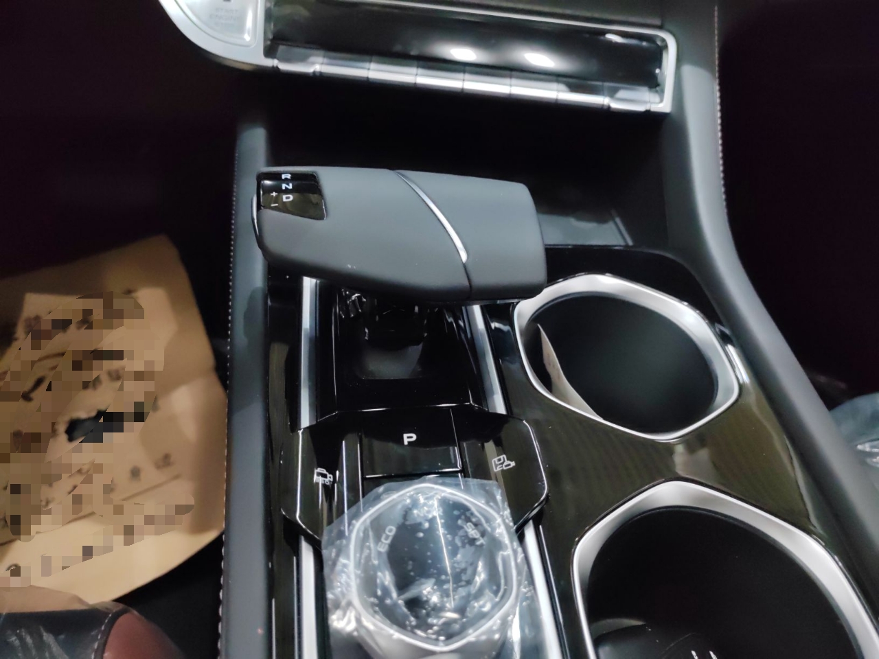 长安 逸动 2022款 PLUS 蓝鲸NE 1.4T GDI DCT尊贵版