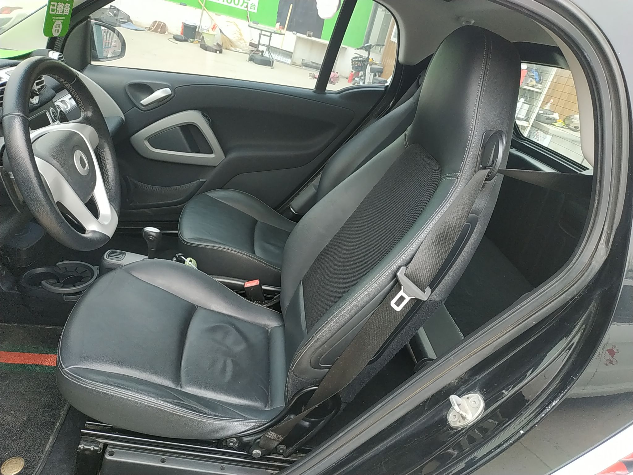 smart fortwo 2011款 1.0T 硬顶激情版