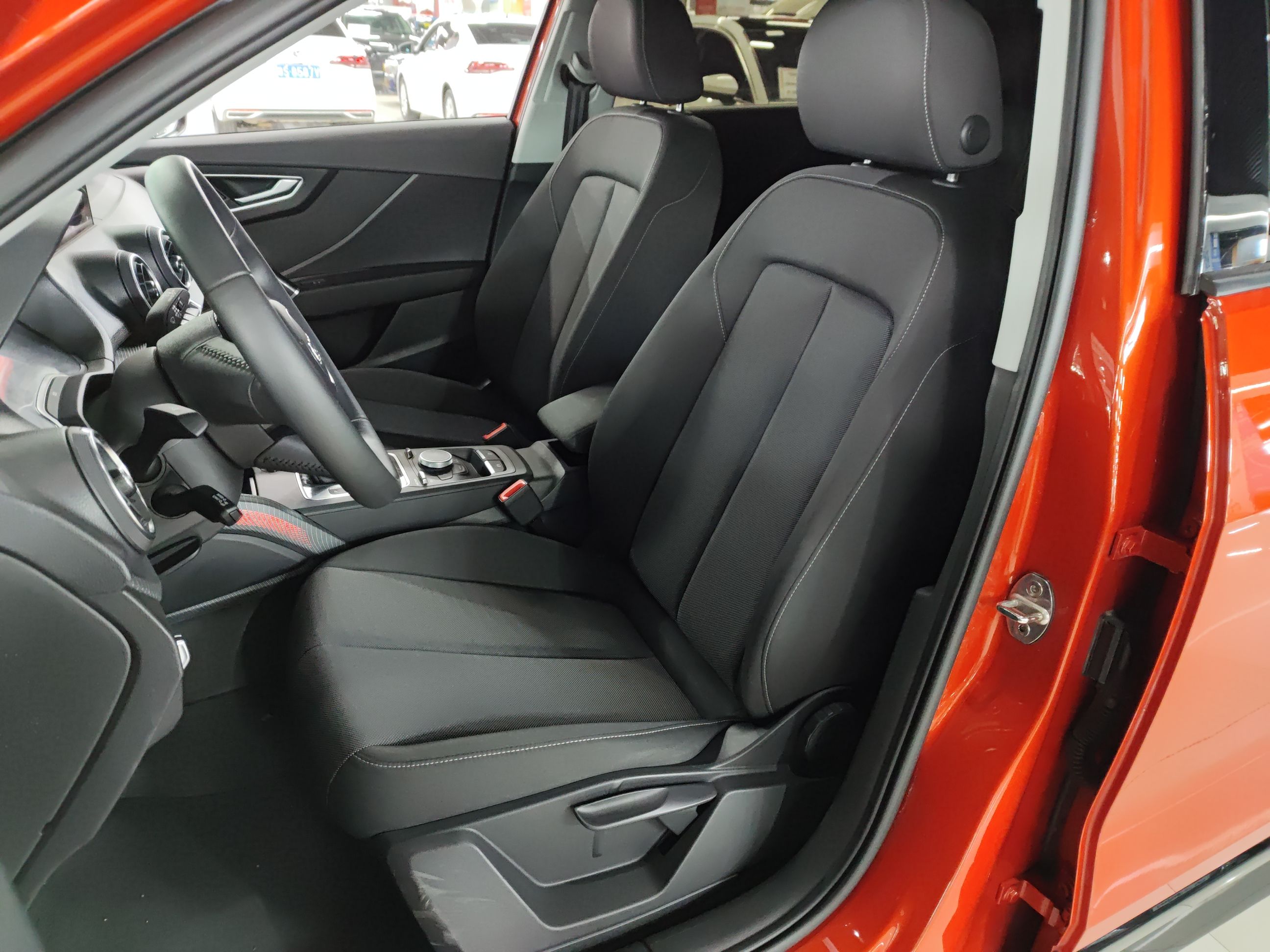 奥迪Q2L 2018款 35TFSI 上市专享版 国V