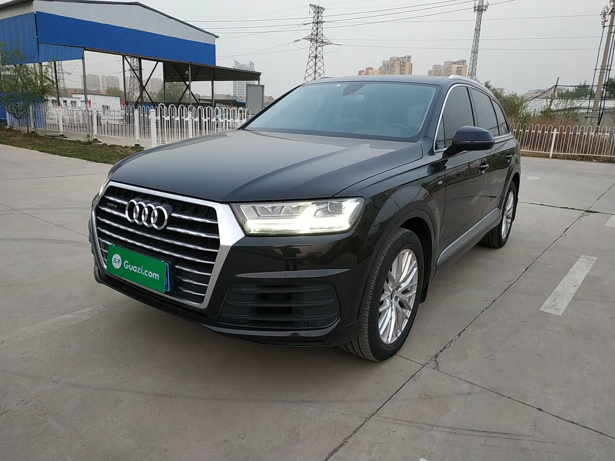 奥迪Q7 2016款 45 TFSI S line运动型(进口)