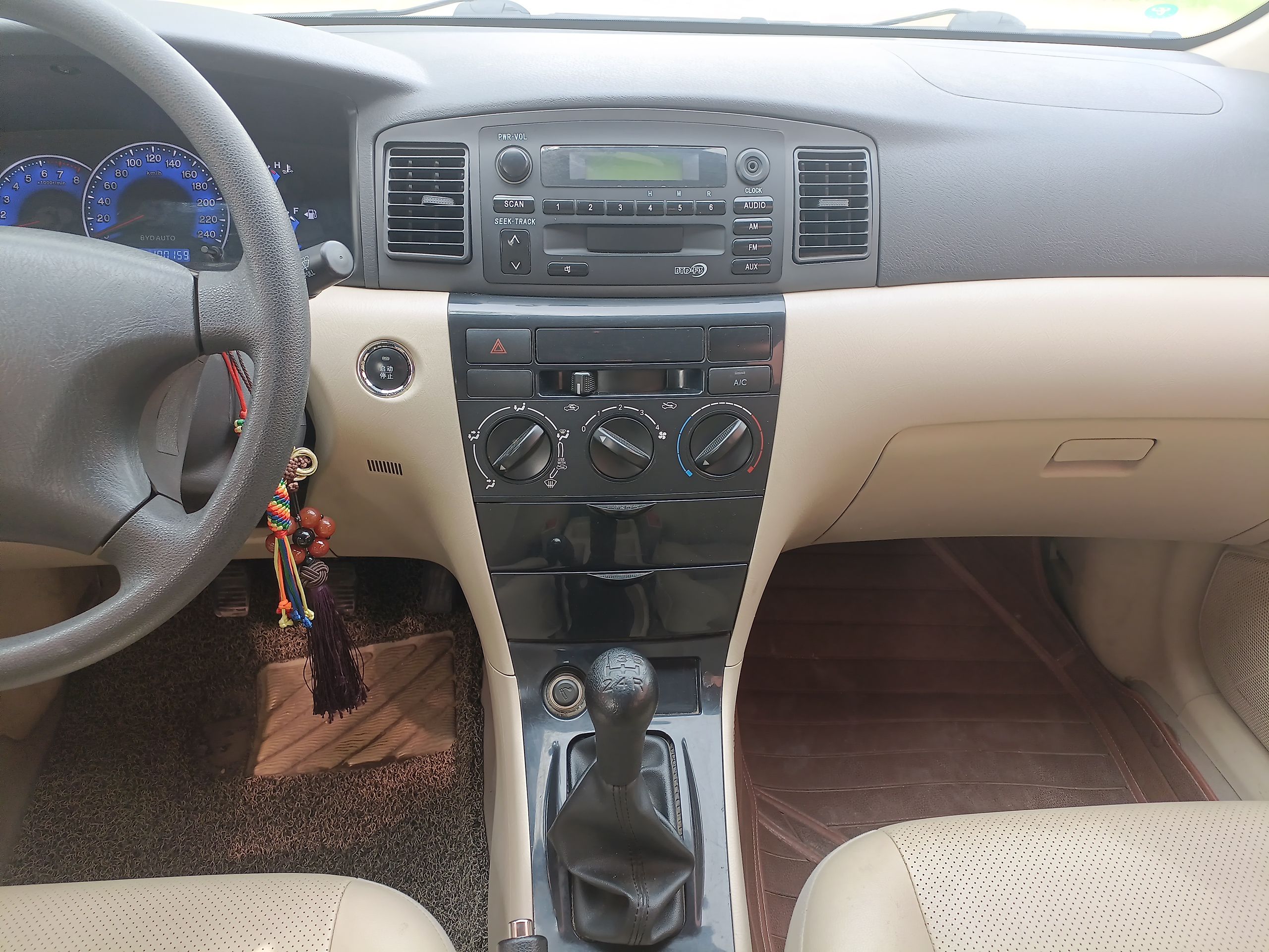 比亚迪F3 2013款 节能版 1.5L 手动舒适型