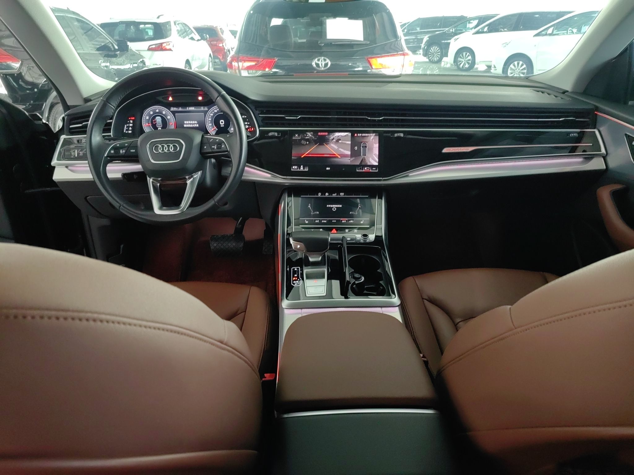 奥迪Q8 2019款 45 TFSI 豪华致雅型(进口)