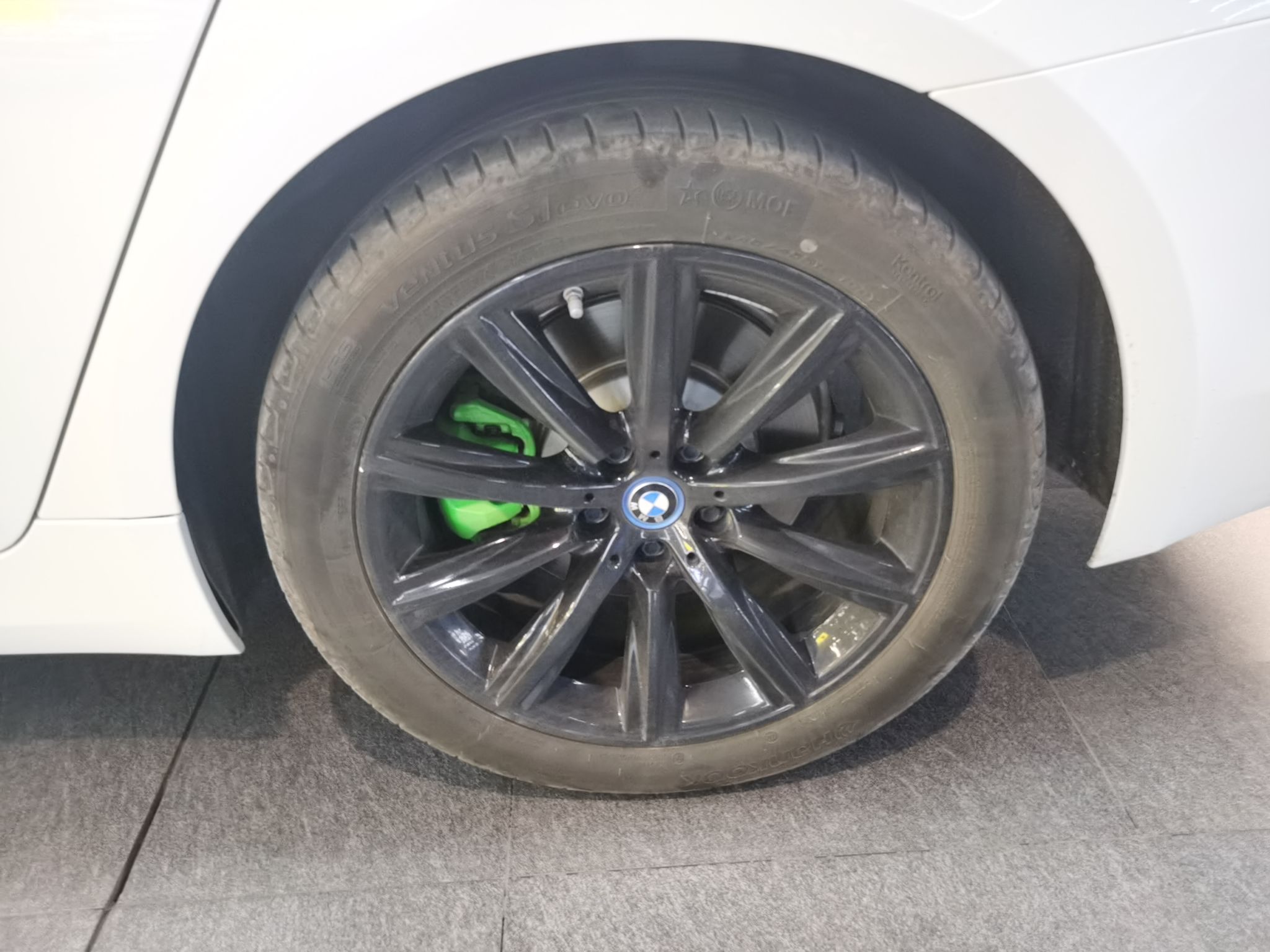 宝马5系新能源 2019款 530Le 豪华套装