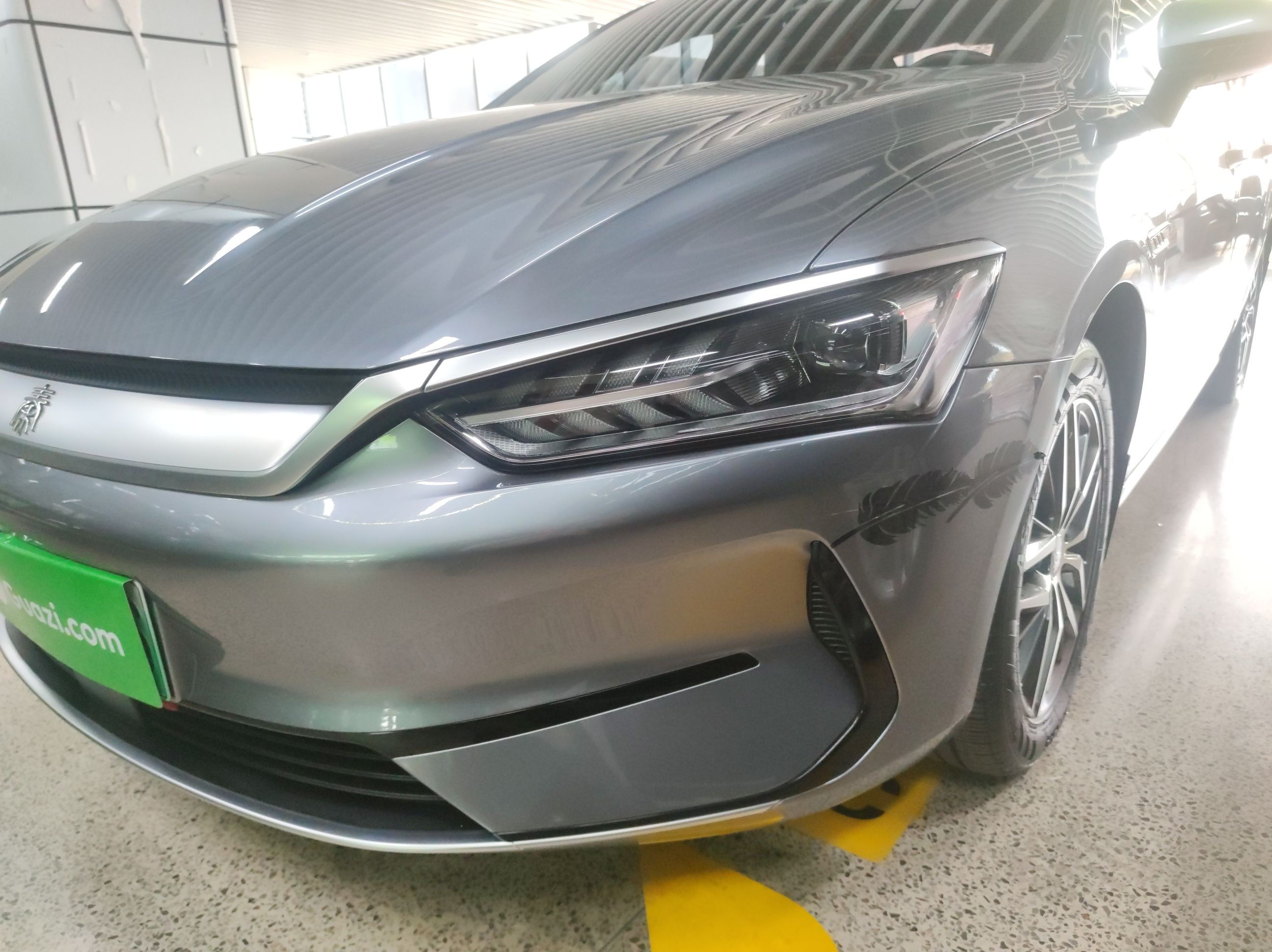 比亚迪 秦PLUS 2021款 EV 500KM 豪华型