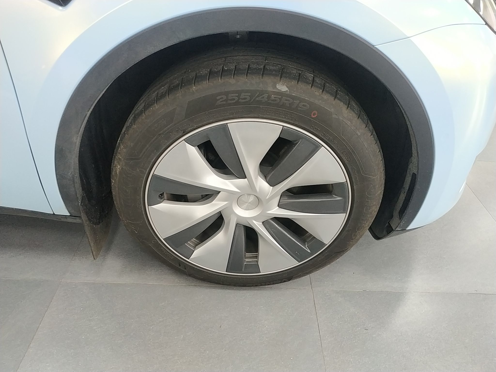 特斯拉 Model Y 2022款 改款 长续航全轮驱动版