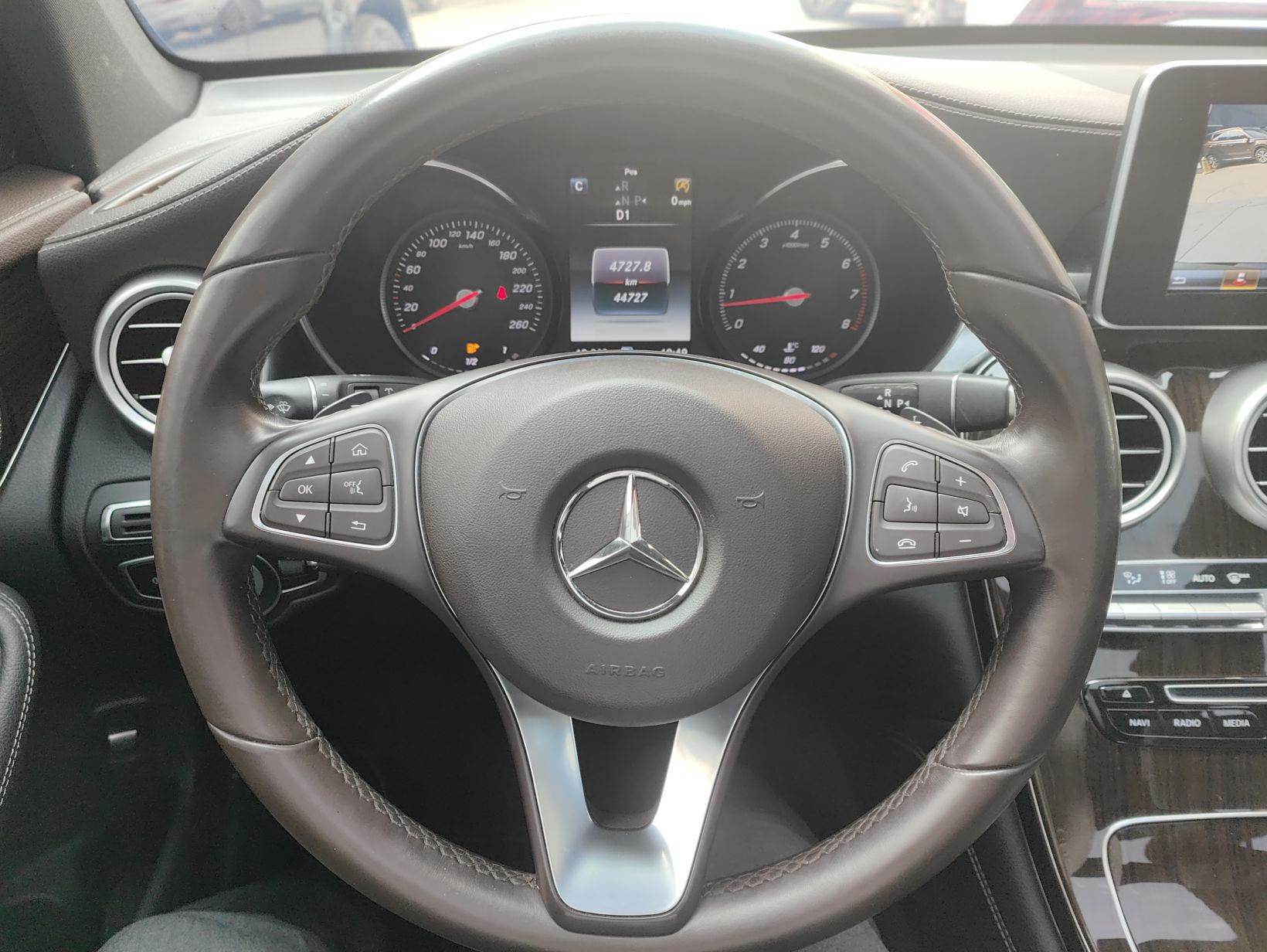 奔驰GLC级 2019款 GLC 260 L 4MATIC 动感型