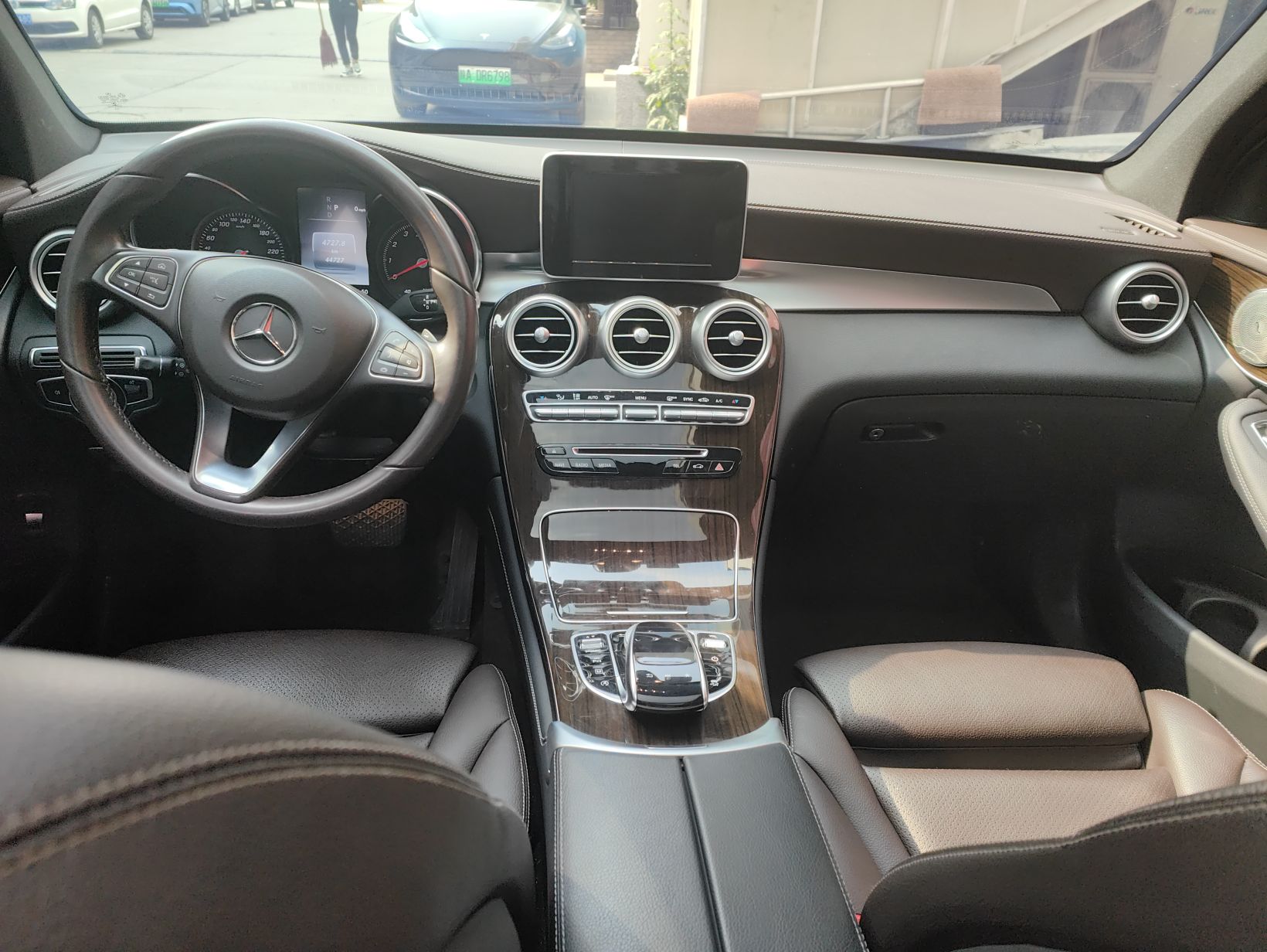 奔驰GLC级 2019款 GLC 260 L 4MATIC 动感型