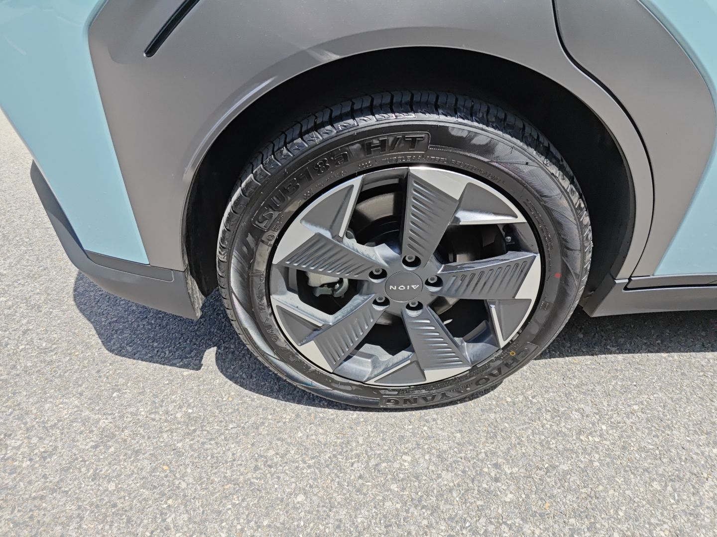 广汽埃安 AION Y 2022款 70 智领版