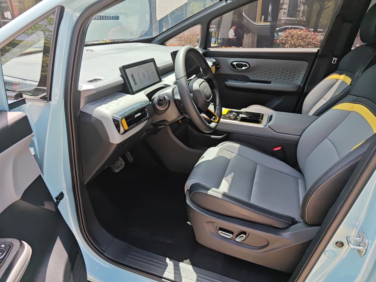 广汽埃安 AION Y 2022款 70 智领版