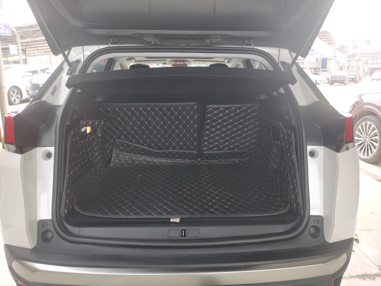 标致4008 2017款 350THP 精英版