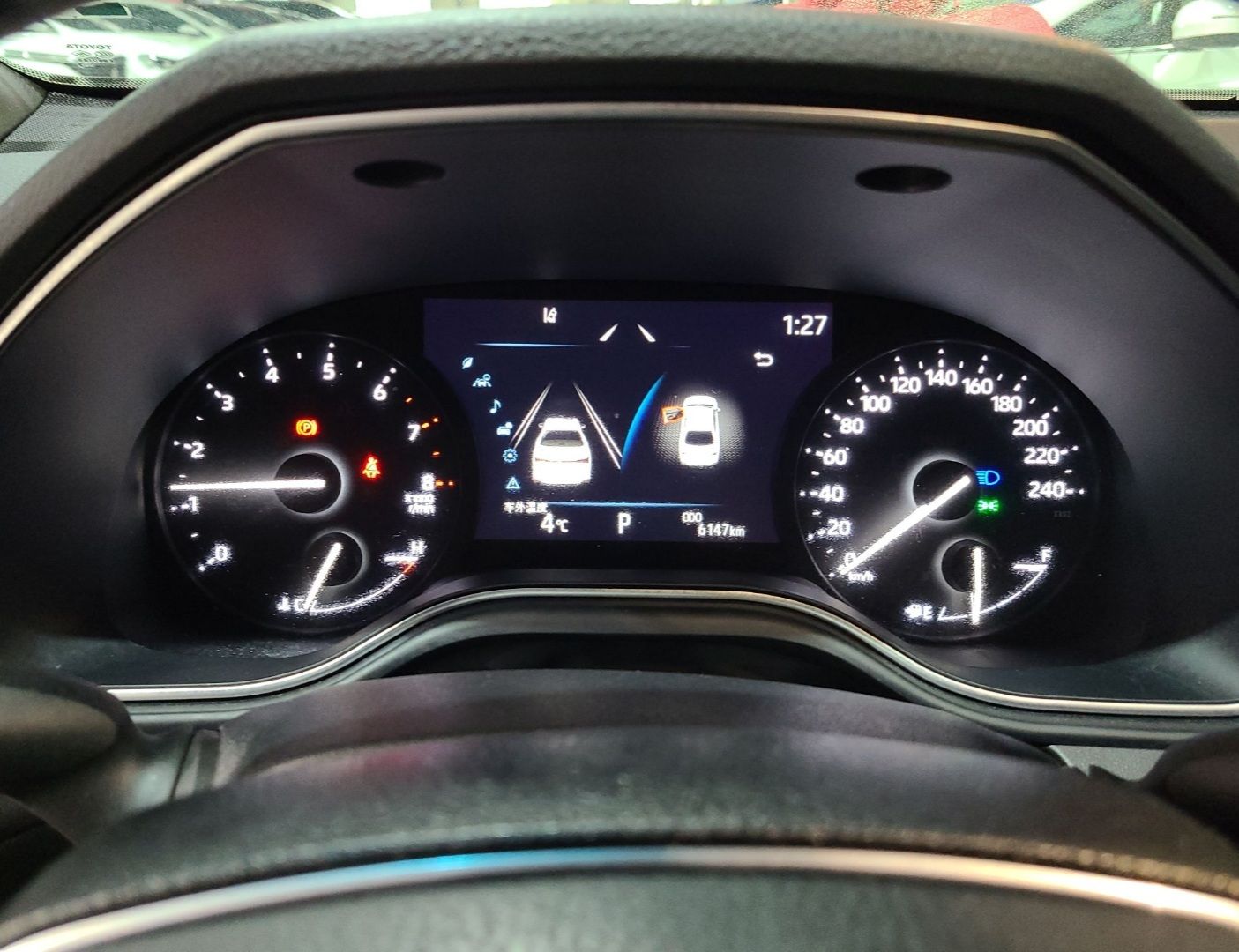 丰田 亚洲龙 2022款 2.0L 豪华版