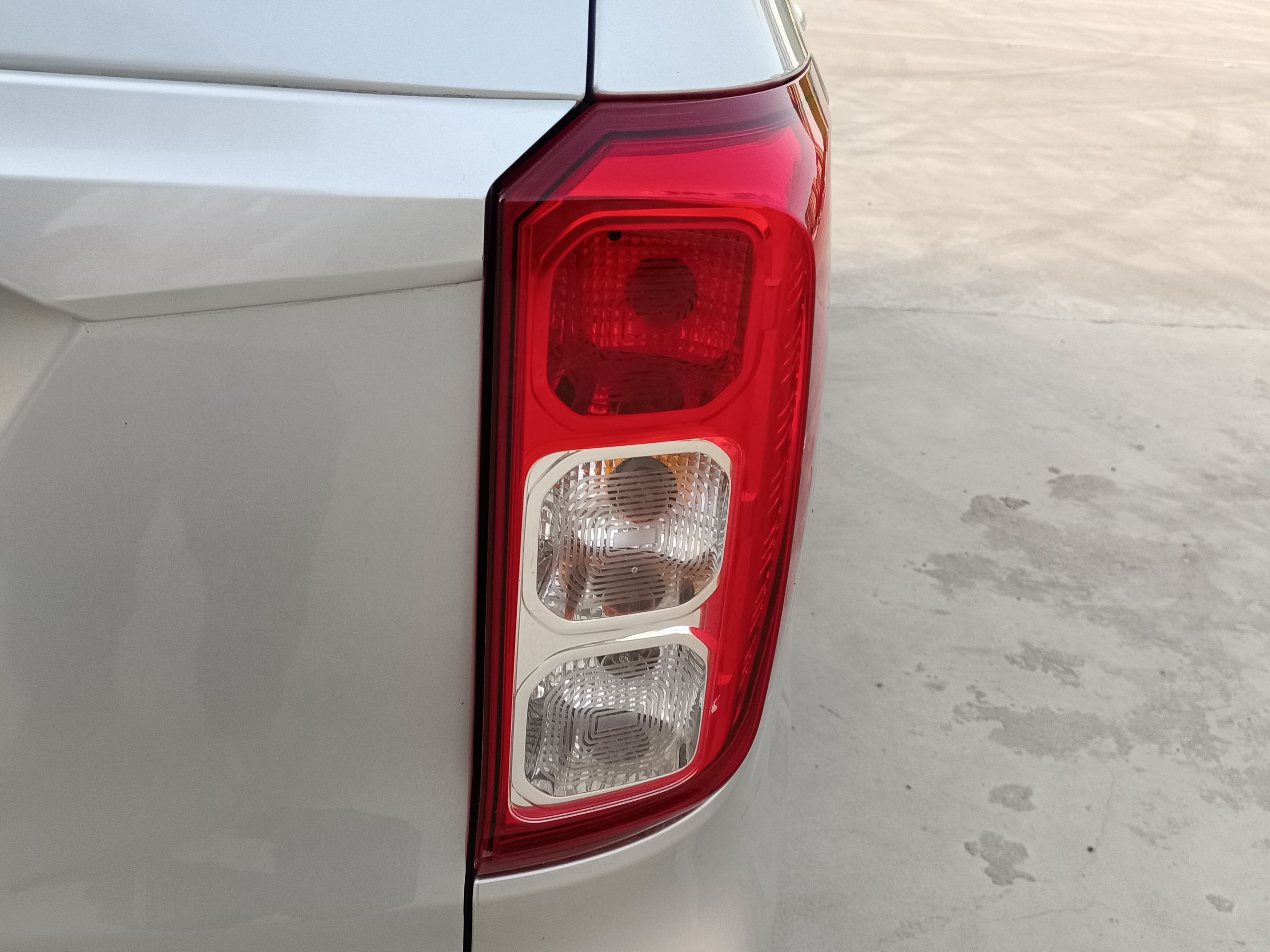 五菱汽车 五菱宏光 2021款 1.5L S舒适型LAR