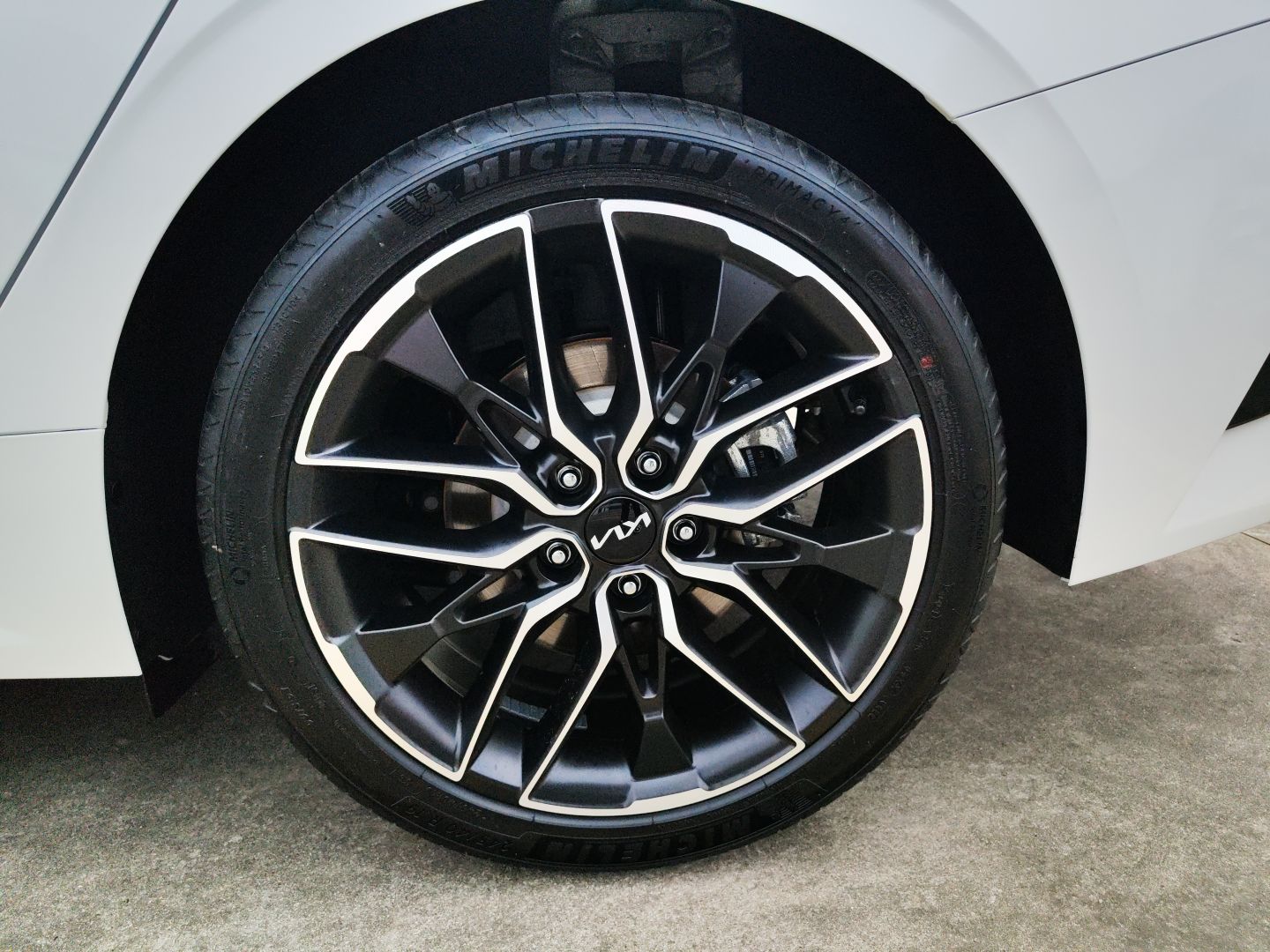 起亚 K5凯酷 2021款 380T GT-Line 焕新版