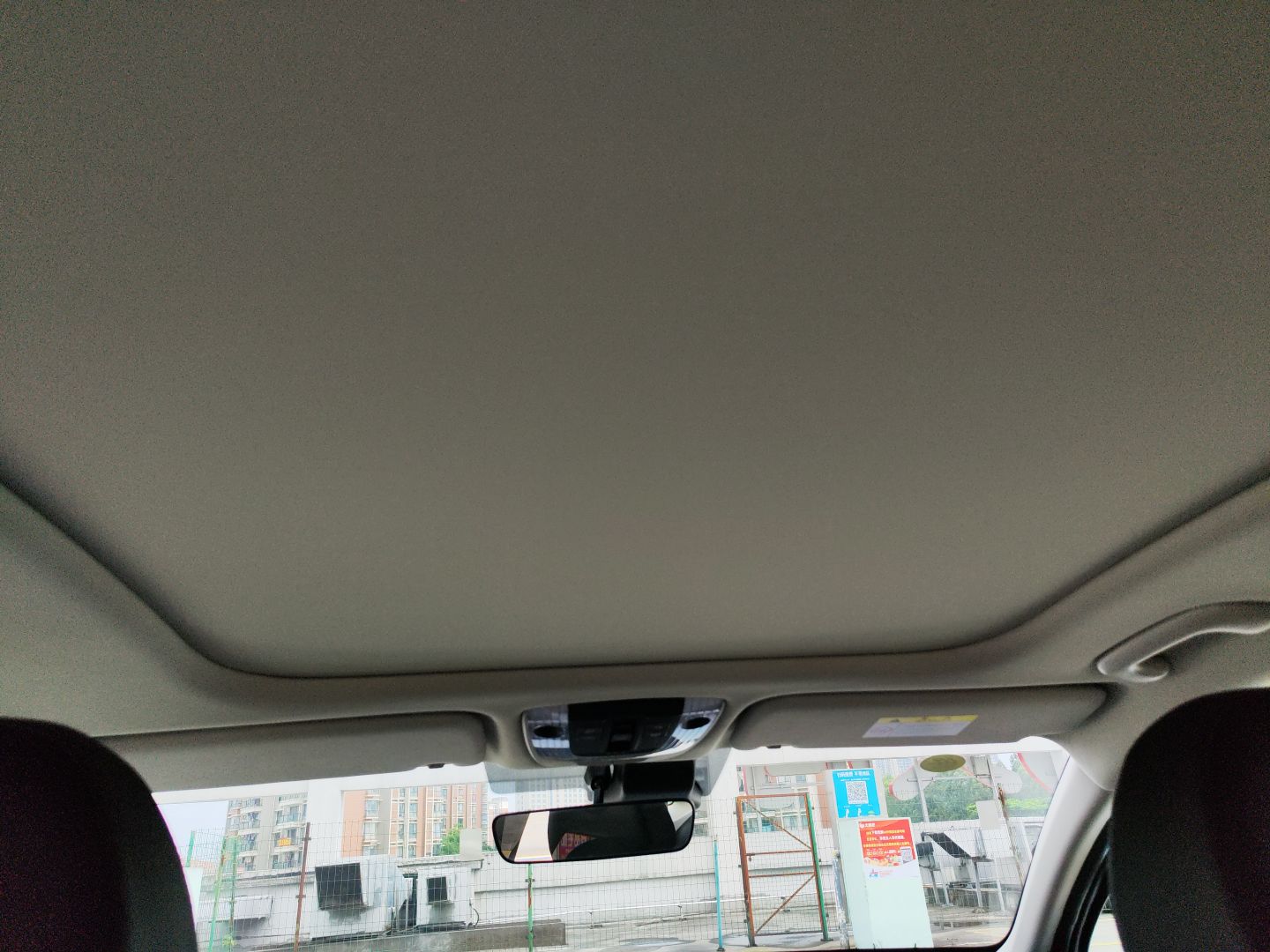 起亚 K5凯酷 2021款 380T GT-Line 焕新版