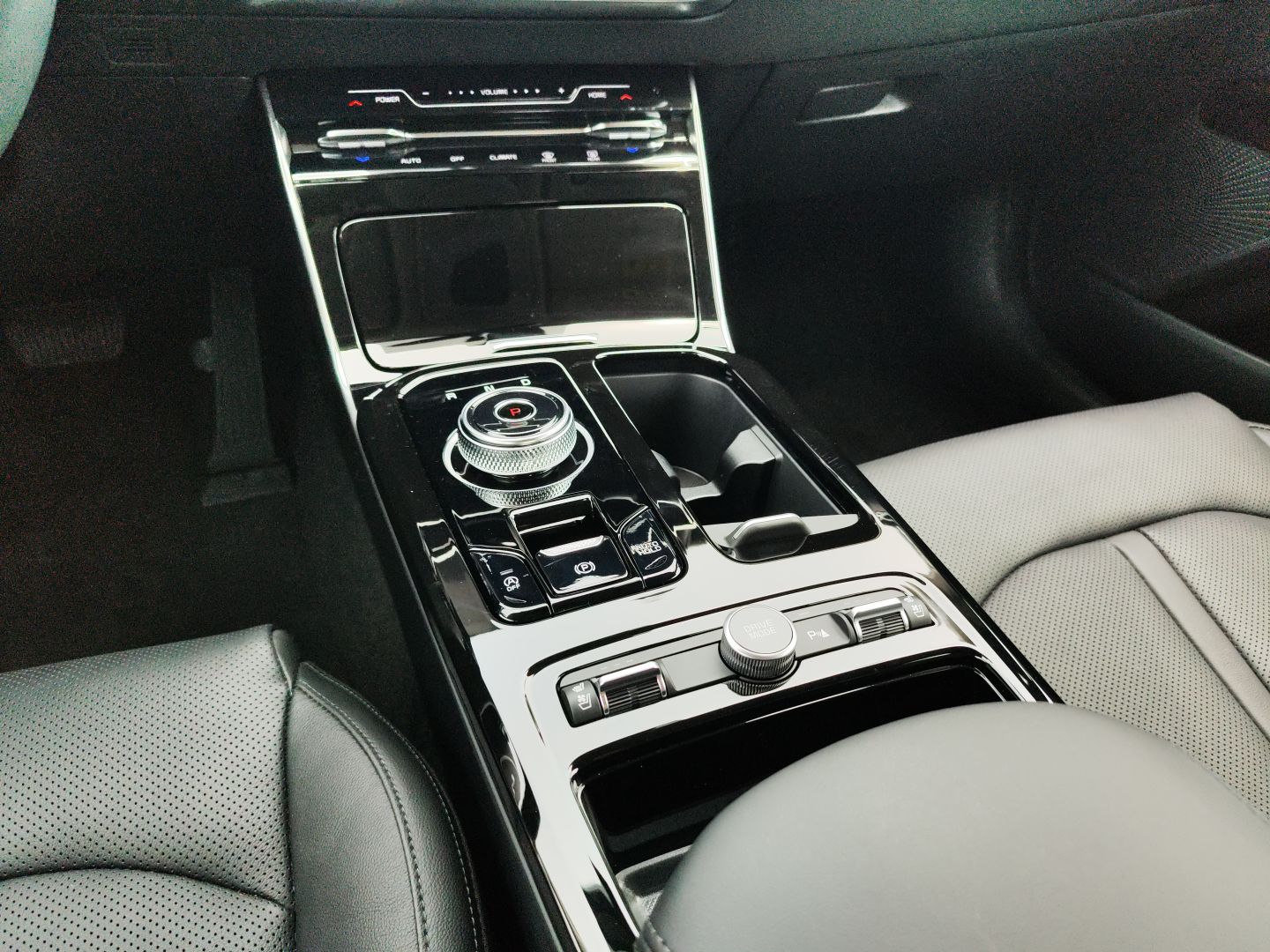 起亚 K5凯酷 2021款 380T GT-Line 焕新版