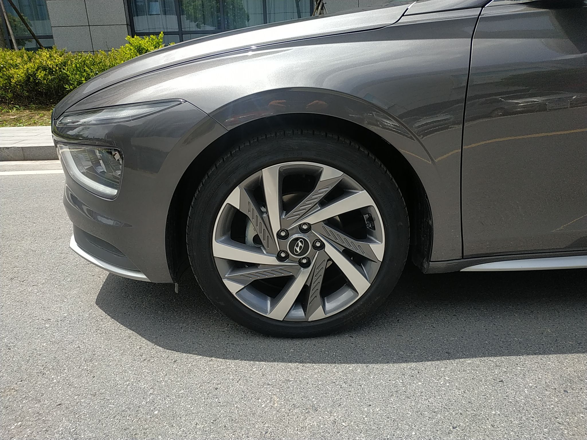 现代 名图 2021款 1.8L CVT LUX尊贵版