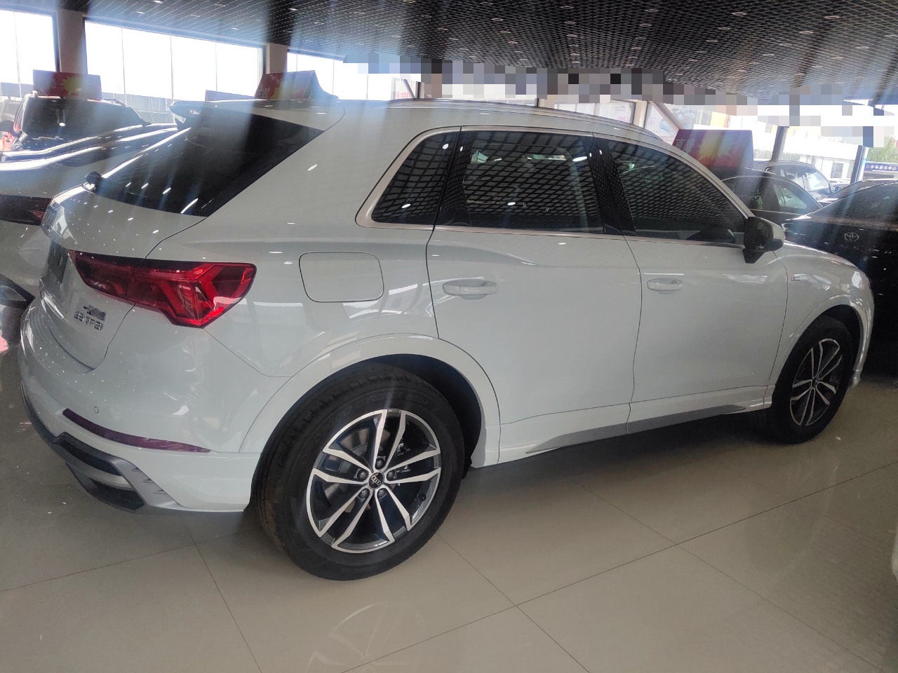 奥迪Q3 2022款 35 TFSI 进取动感型