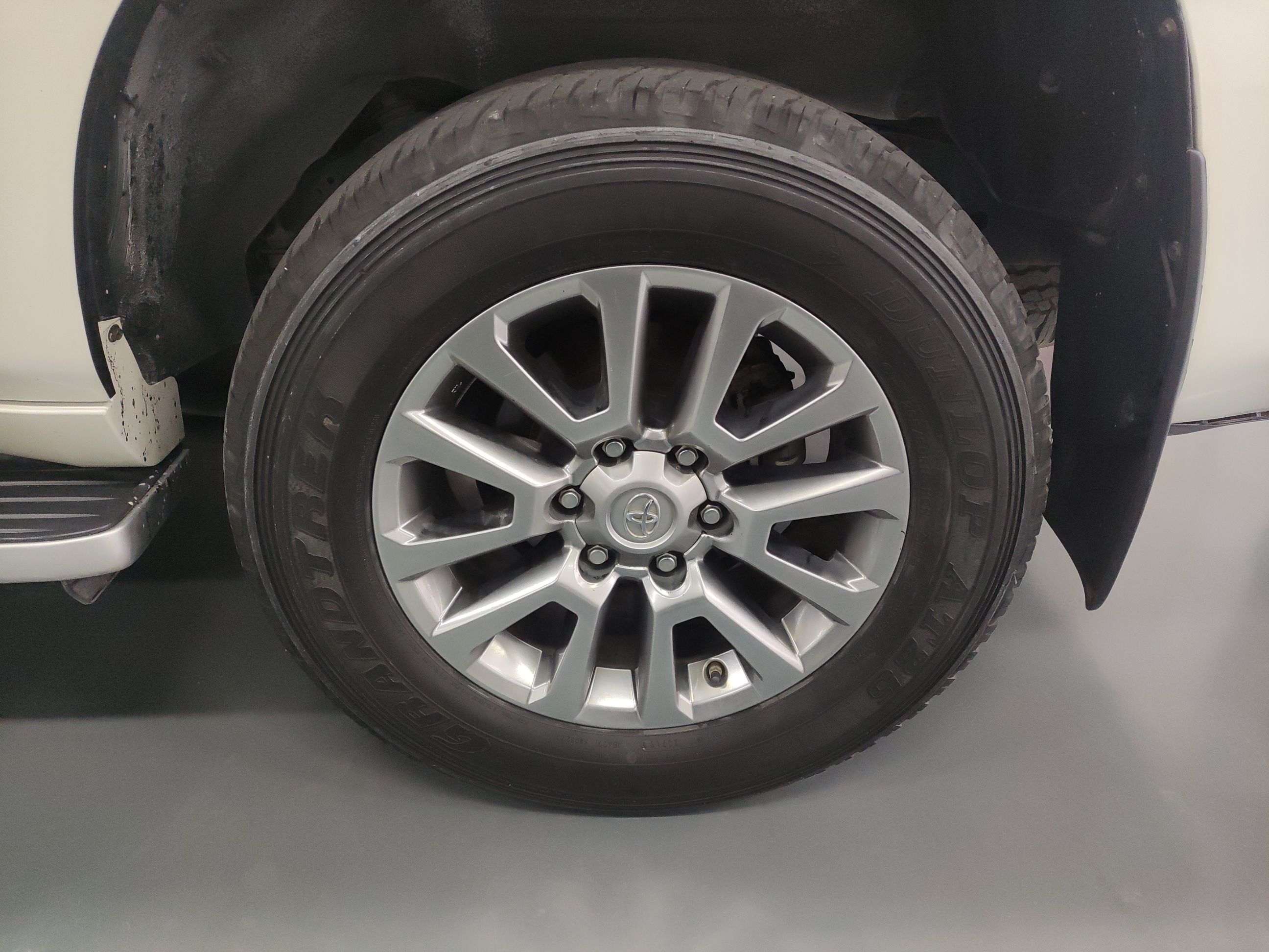 丰田 普拉多 2018款 3.5L 自动TX-L后挂备胎