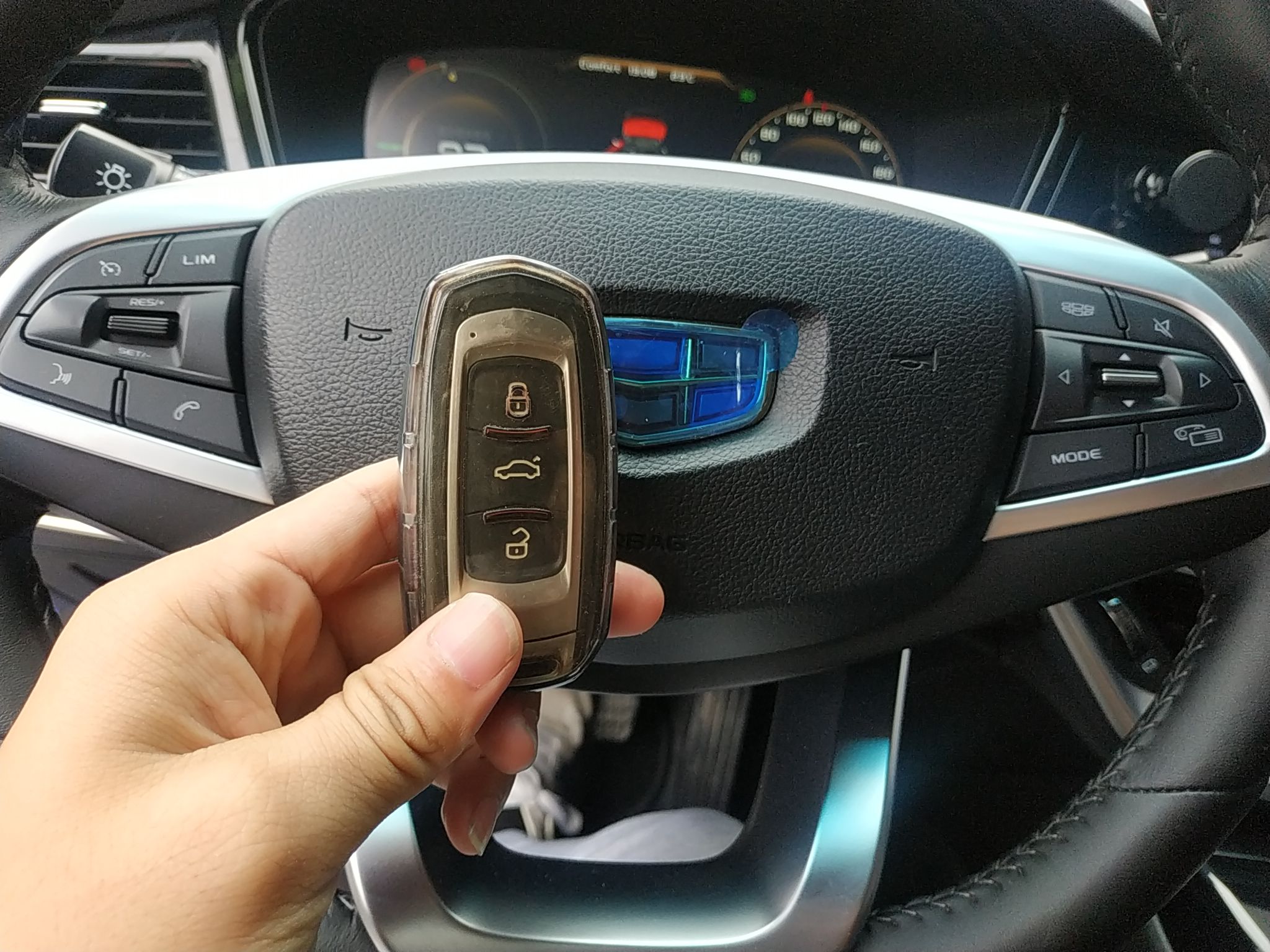 吉利汽车 博瑞GE新能源 2018款 1.5T PHEV 耀悦版