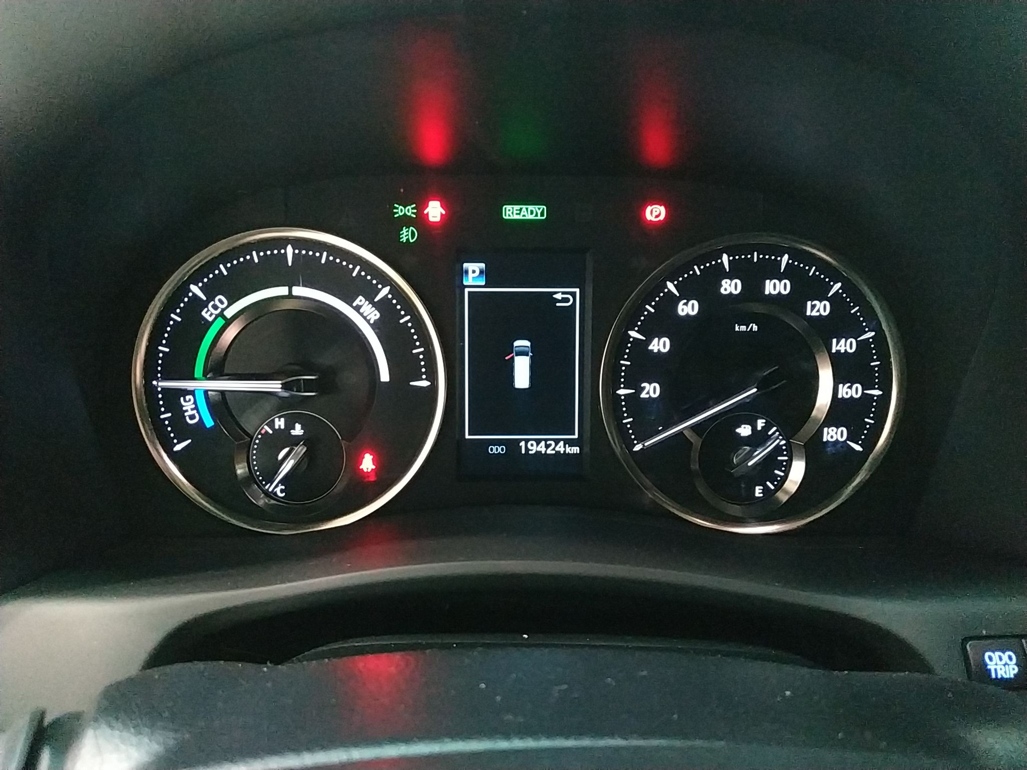 丰田 威尔法 2021款 皇冠 双擎 2.5L HV至尊版(进口)