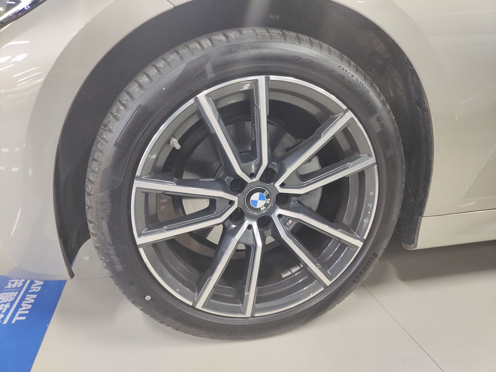 宝马3系 2021款 改款 320Li M运动套装