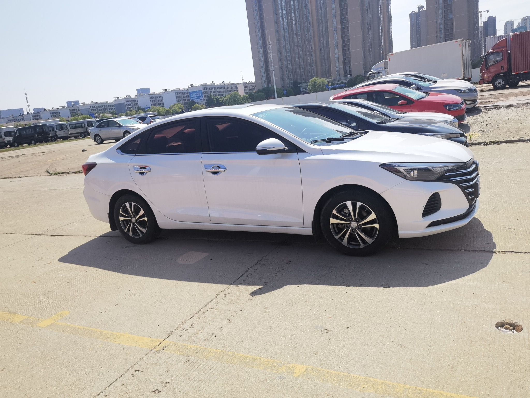 长安 逸动 2020款 PLUS 1.6L GDI 自动豪华型