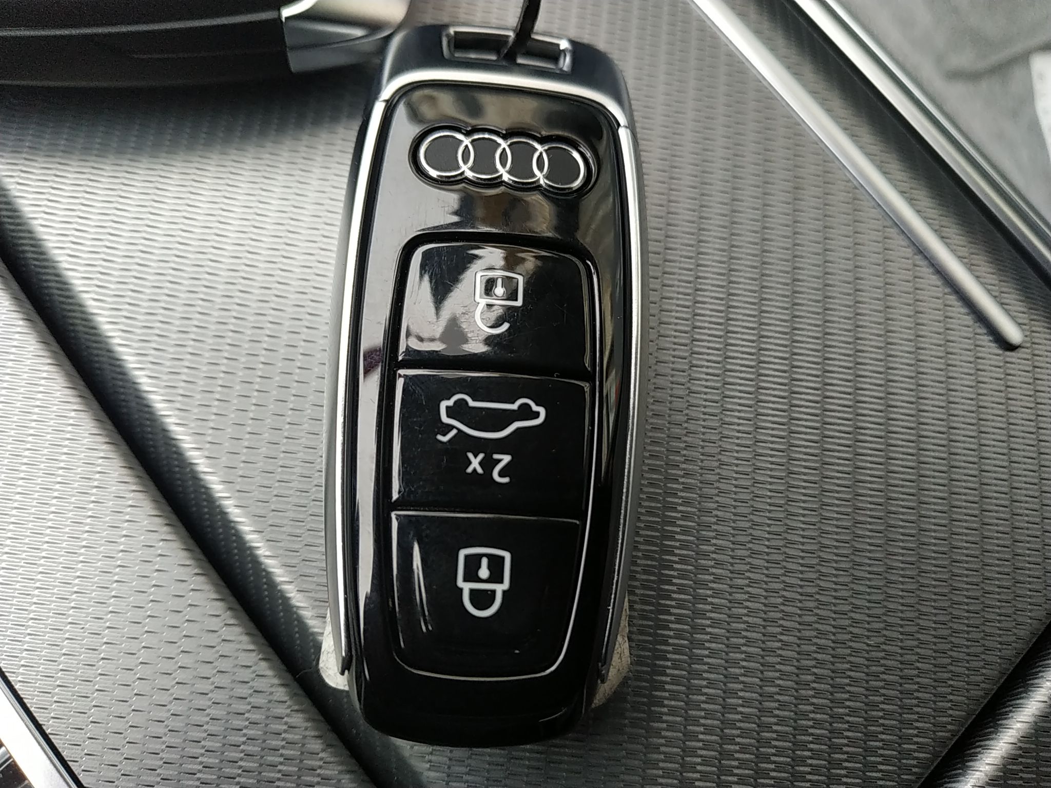 奥迪A7L 2022款 45 TFSI S-line 筑梦未来版