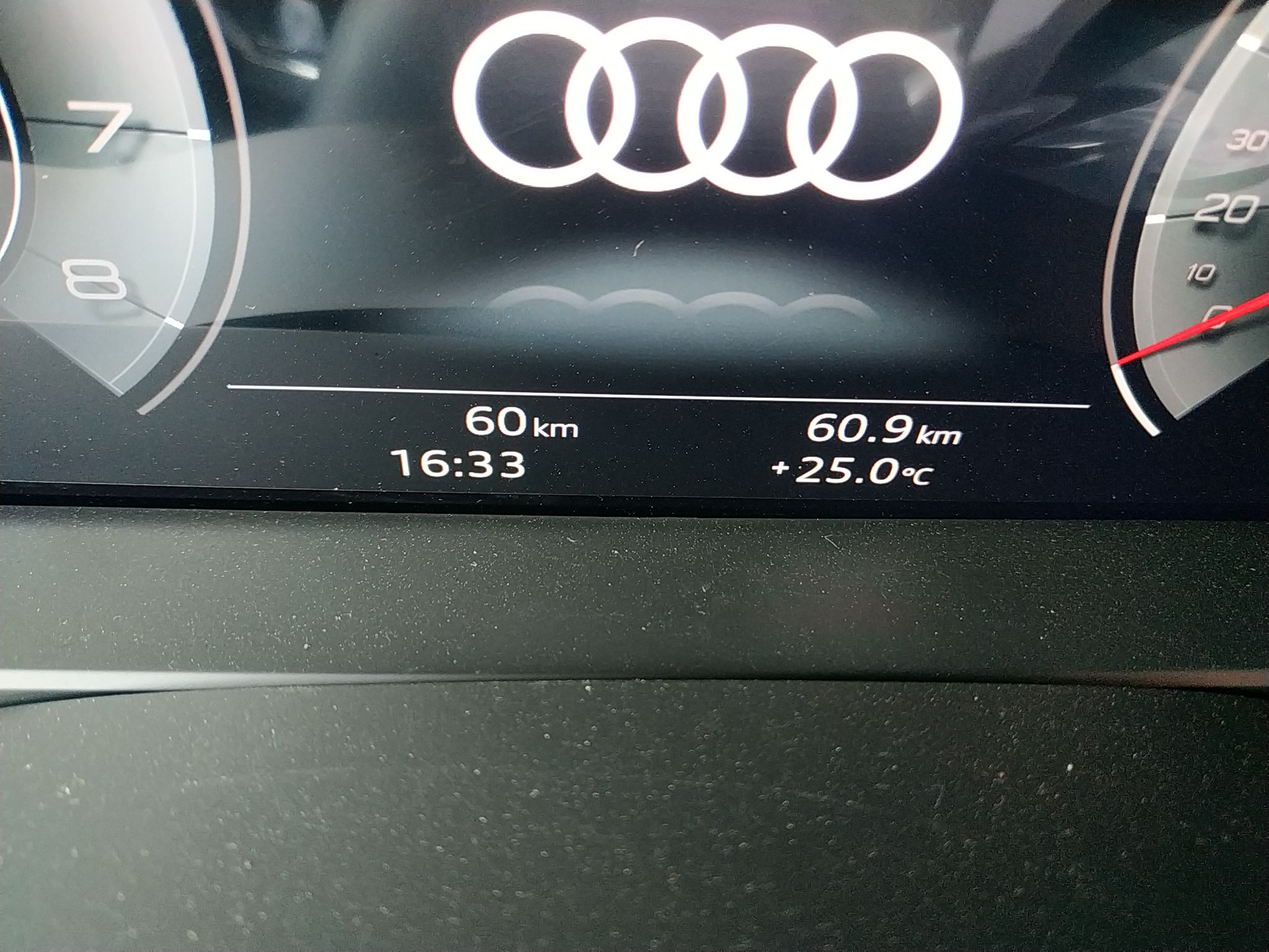 奥迪A7L 2022款 45 TFSI S-line 筑梦未来版