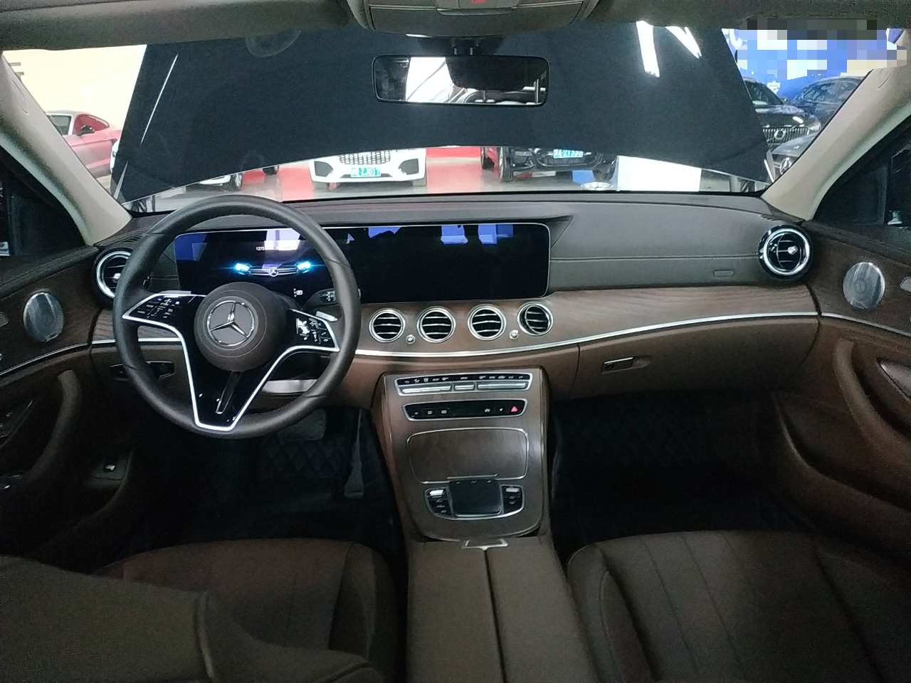 奔驰E级 2021款 E 300 L 豪华型