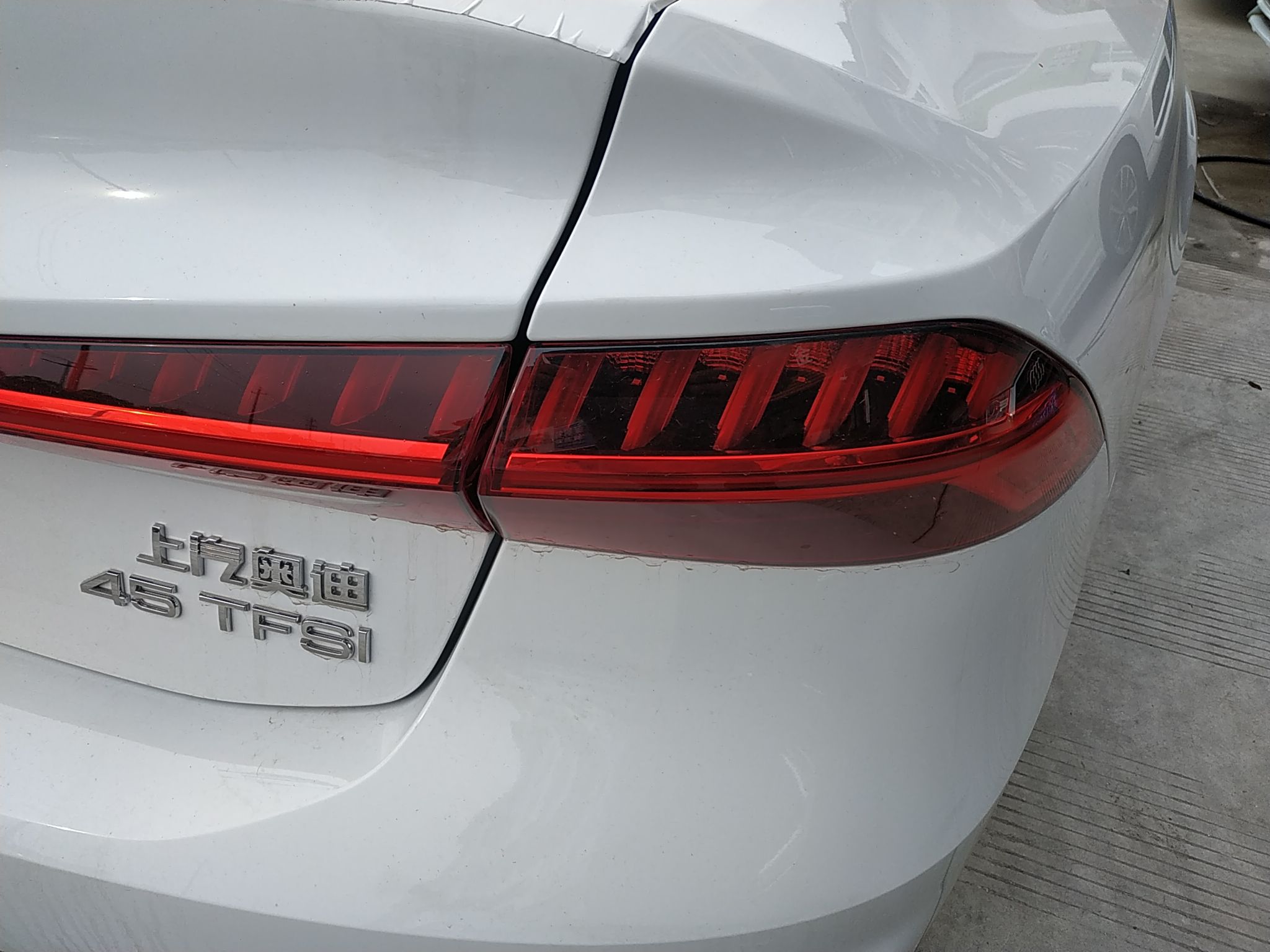 奥迪A7L 2022款 45 TFSI S-line 筑梦未来版