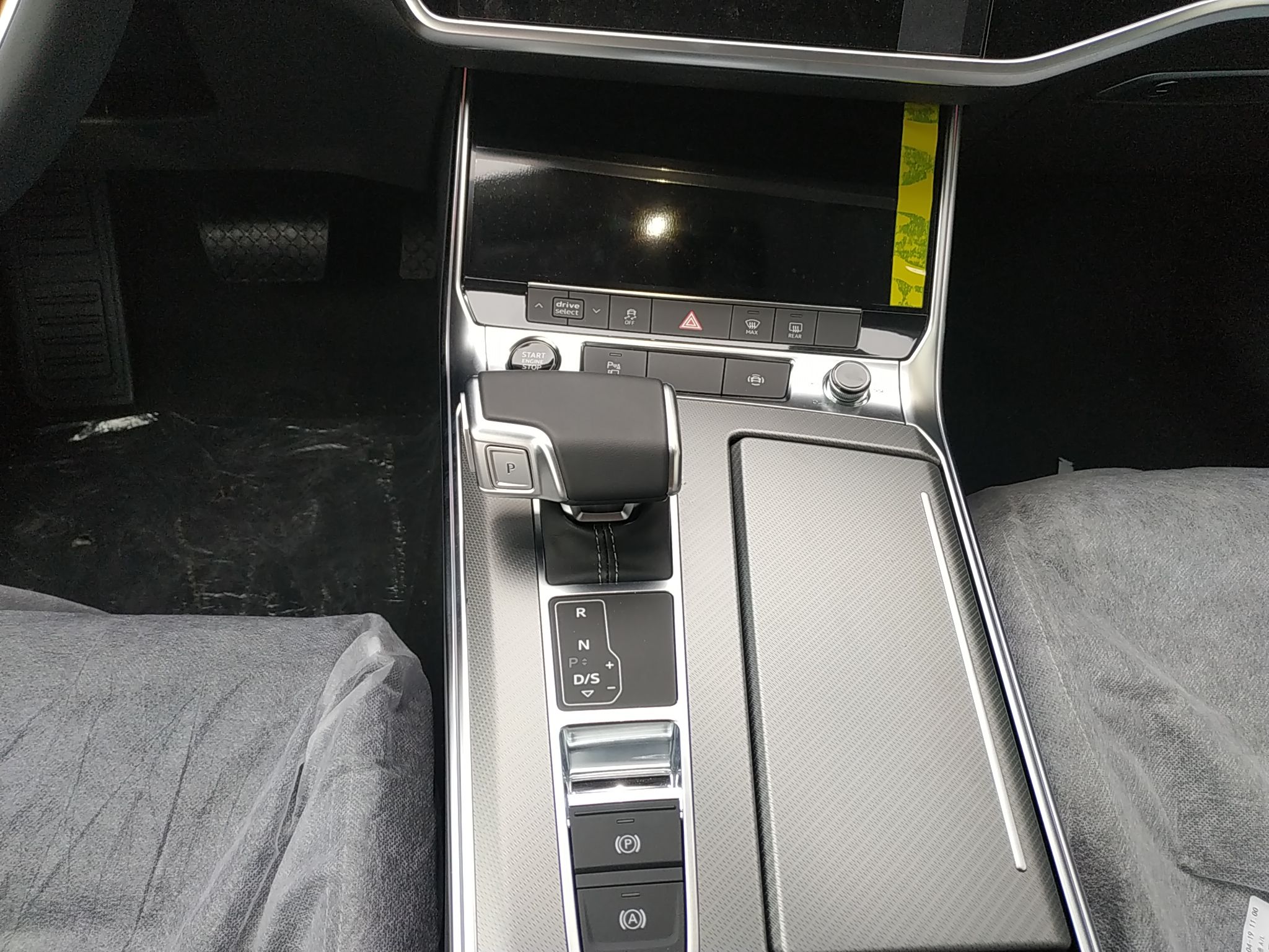 奥迪A7L 2022款 45 TFSI S-line 筑梦未来版