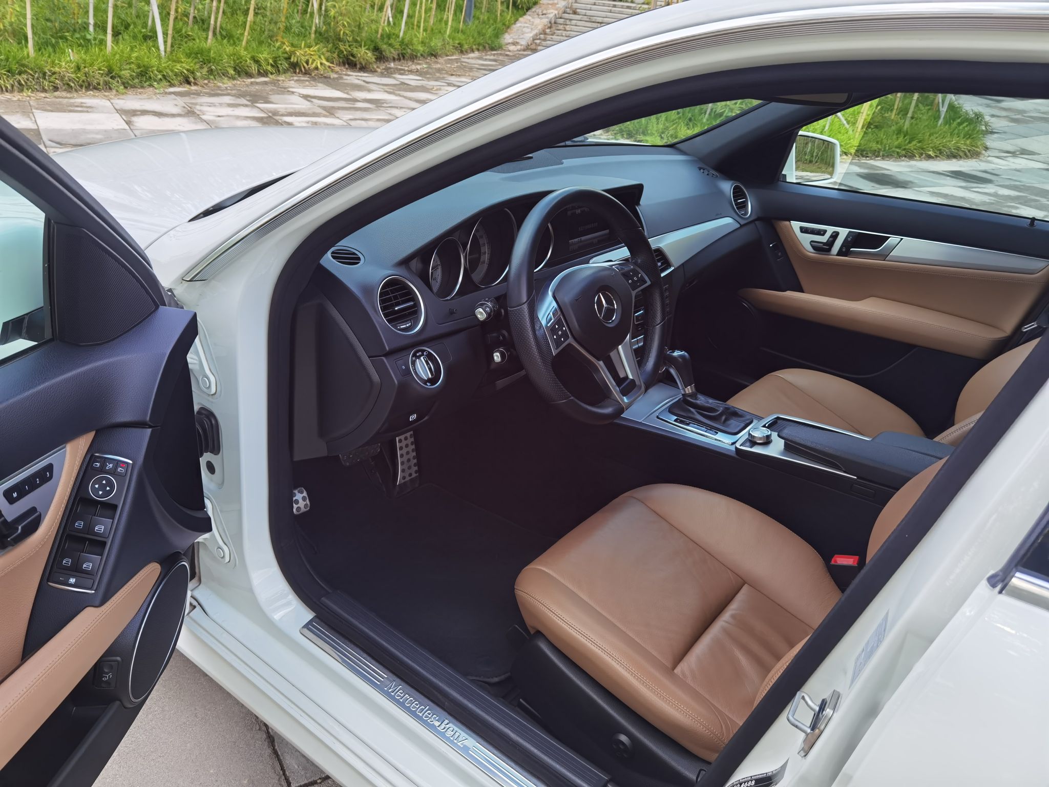 奔驰C级 2011款 C 200 豪华运动旅行版(进口)