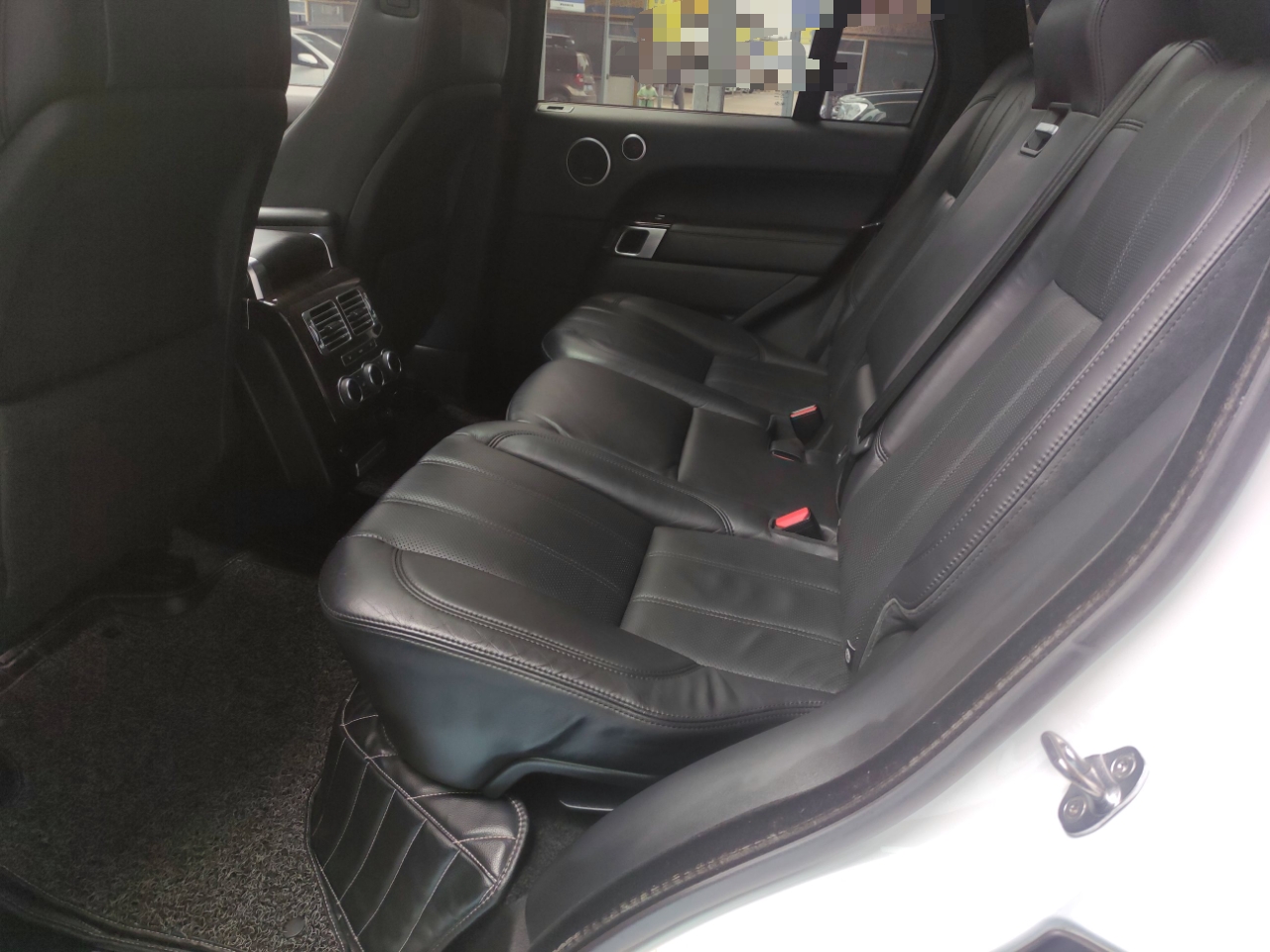 路虎 揽胜 2016款 3.0 V6 SC Vogue(进口)