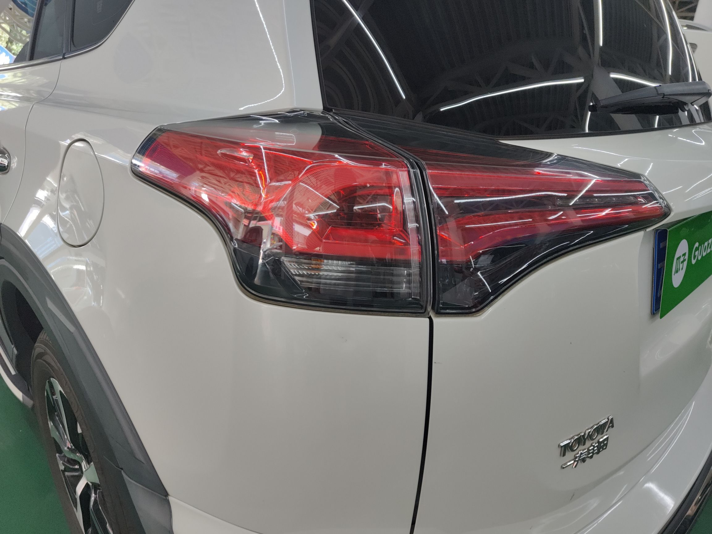 丰田 RAV4 2018款 2.0L CVT两驱风尚X版