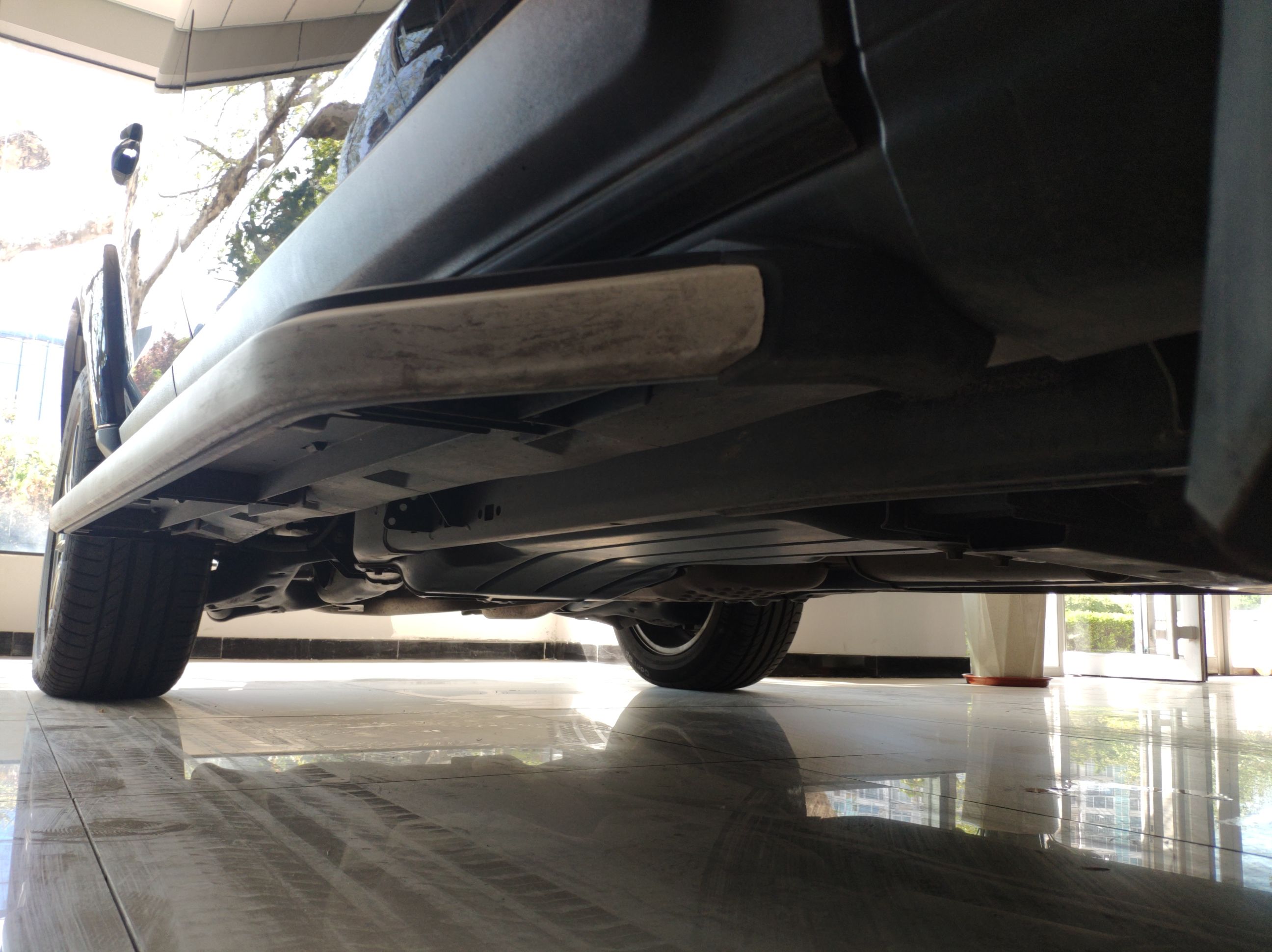 路虎 发现 2015款 3.0 V6 SC HSE(进口)